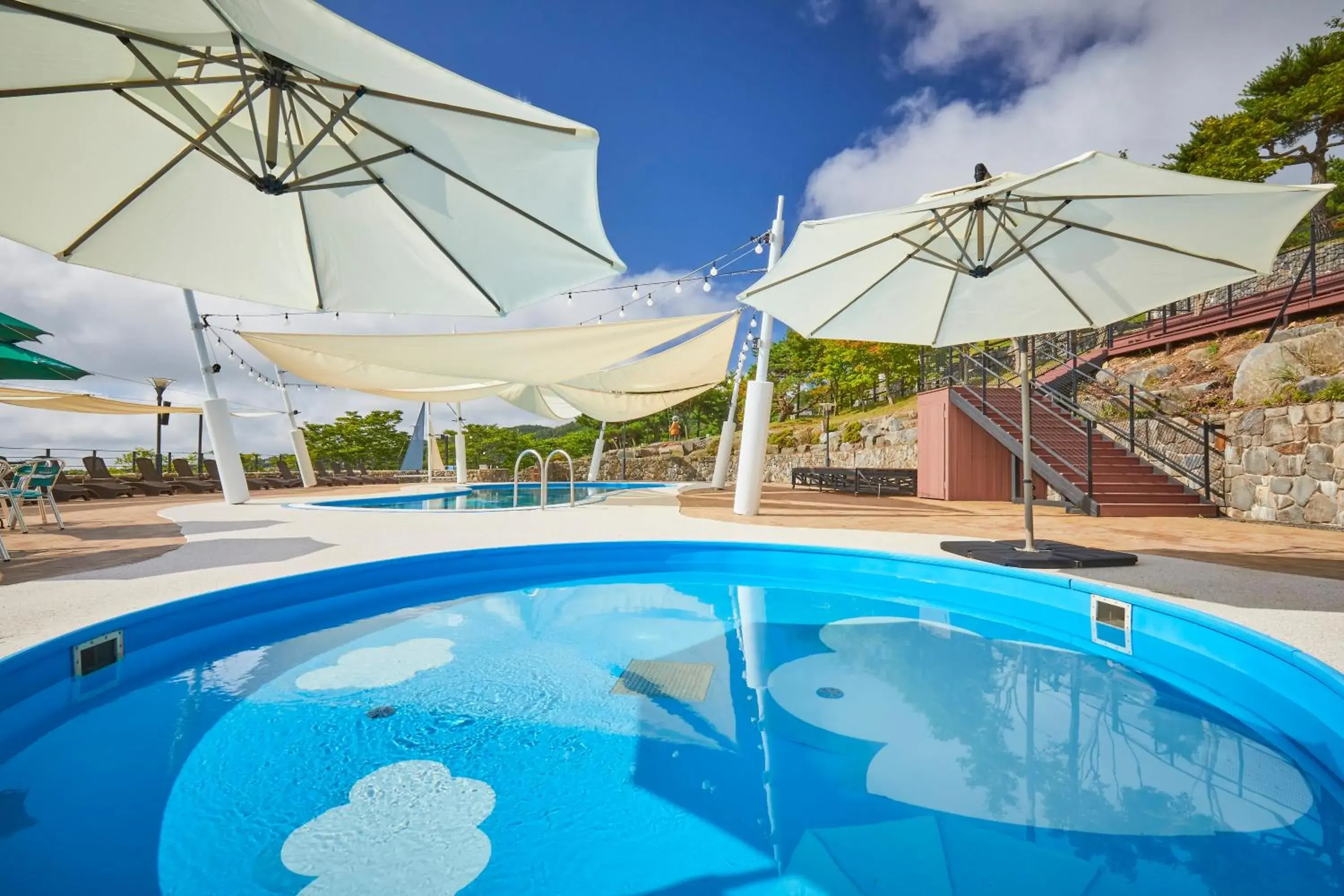 Swimming pool in Mauna Ocean Resort