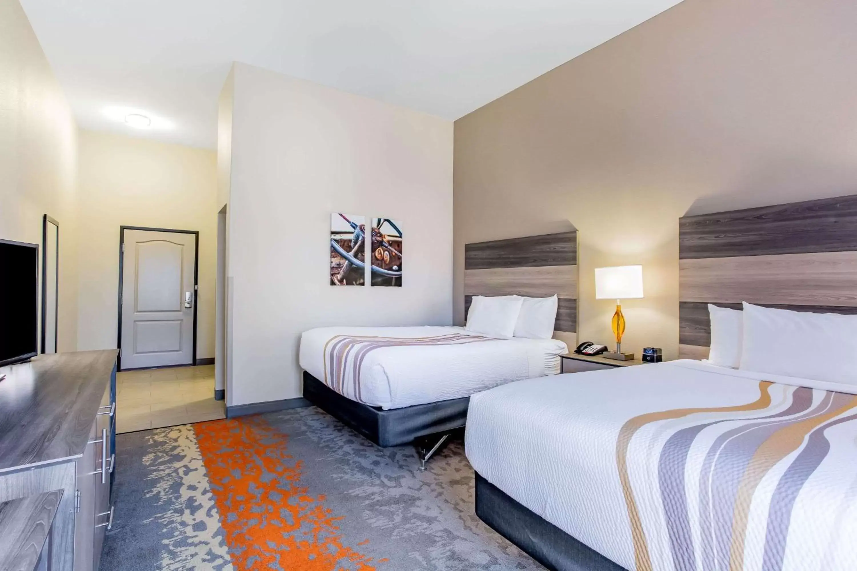 Photo of the whole room in La Quinta by Wyndham Andrews Photo of the whole room in La Quinta by Wyndham Andrews