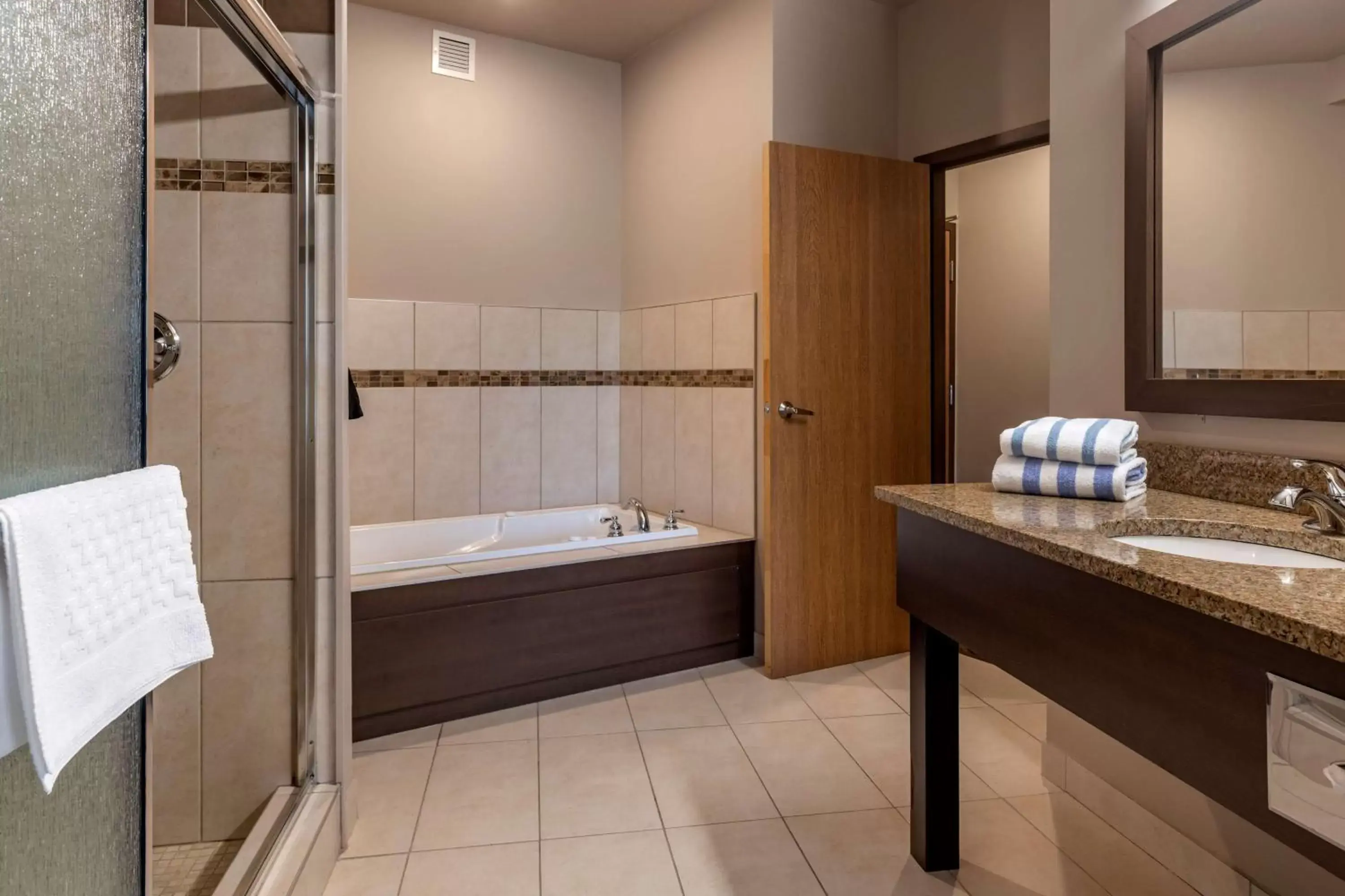 Bathroom in Best Western Plus Bridgewater Hotel & Convention Centre