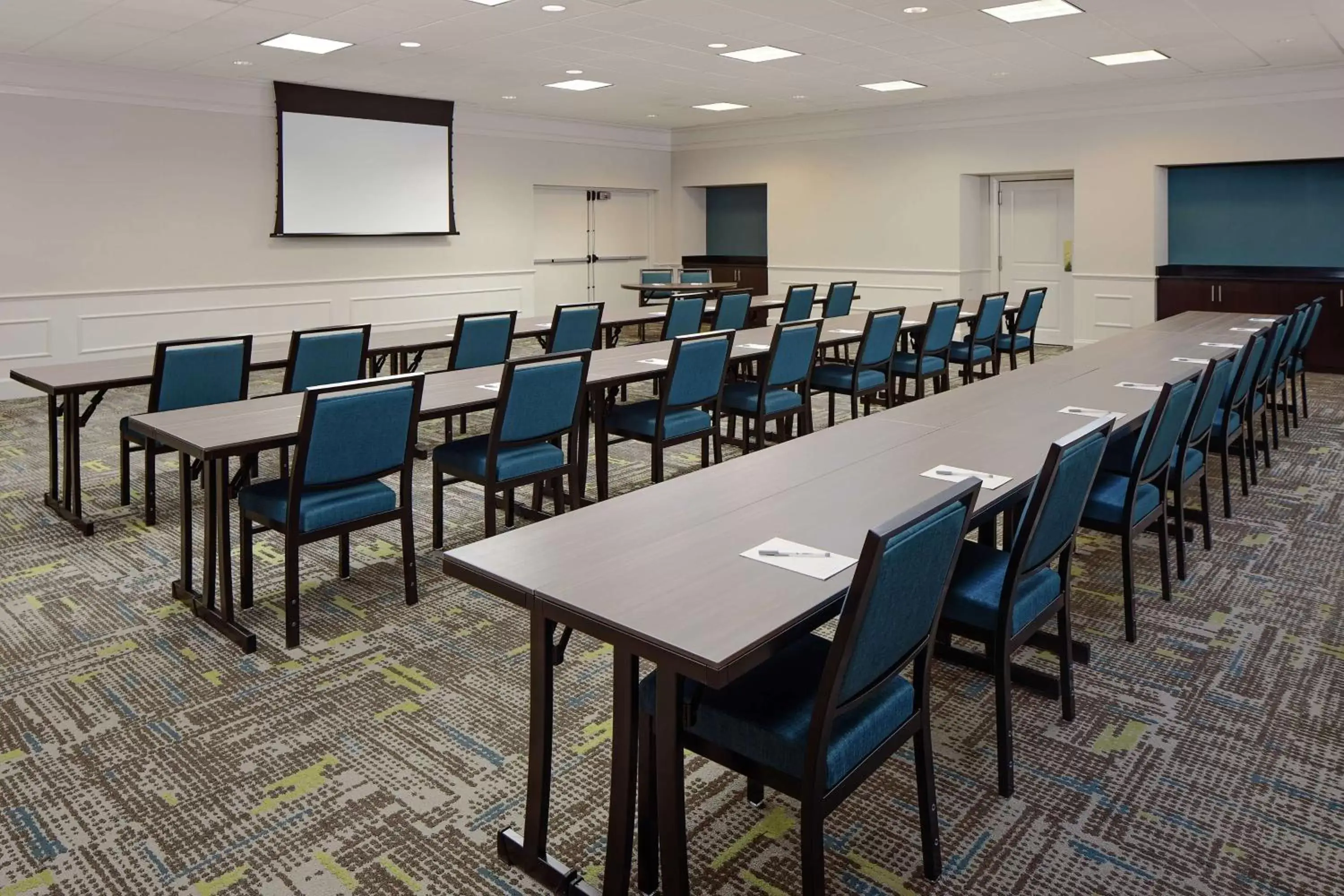 Meeting/conference room in Hampton Inn Louisville Downtown