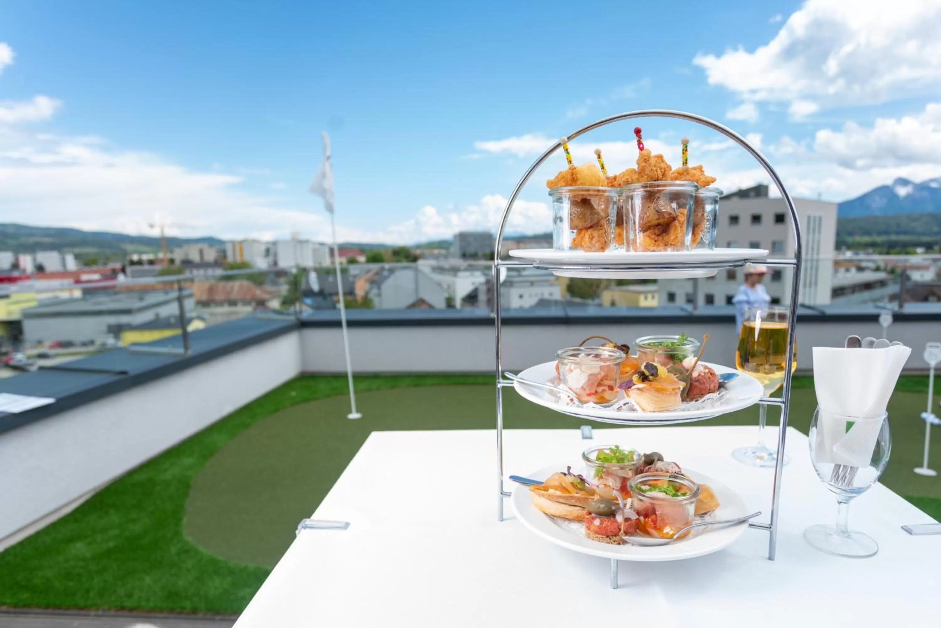 Restaurant/places to eat in voco Villach by IHG