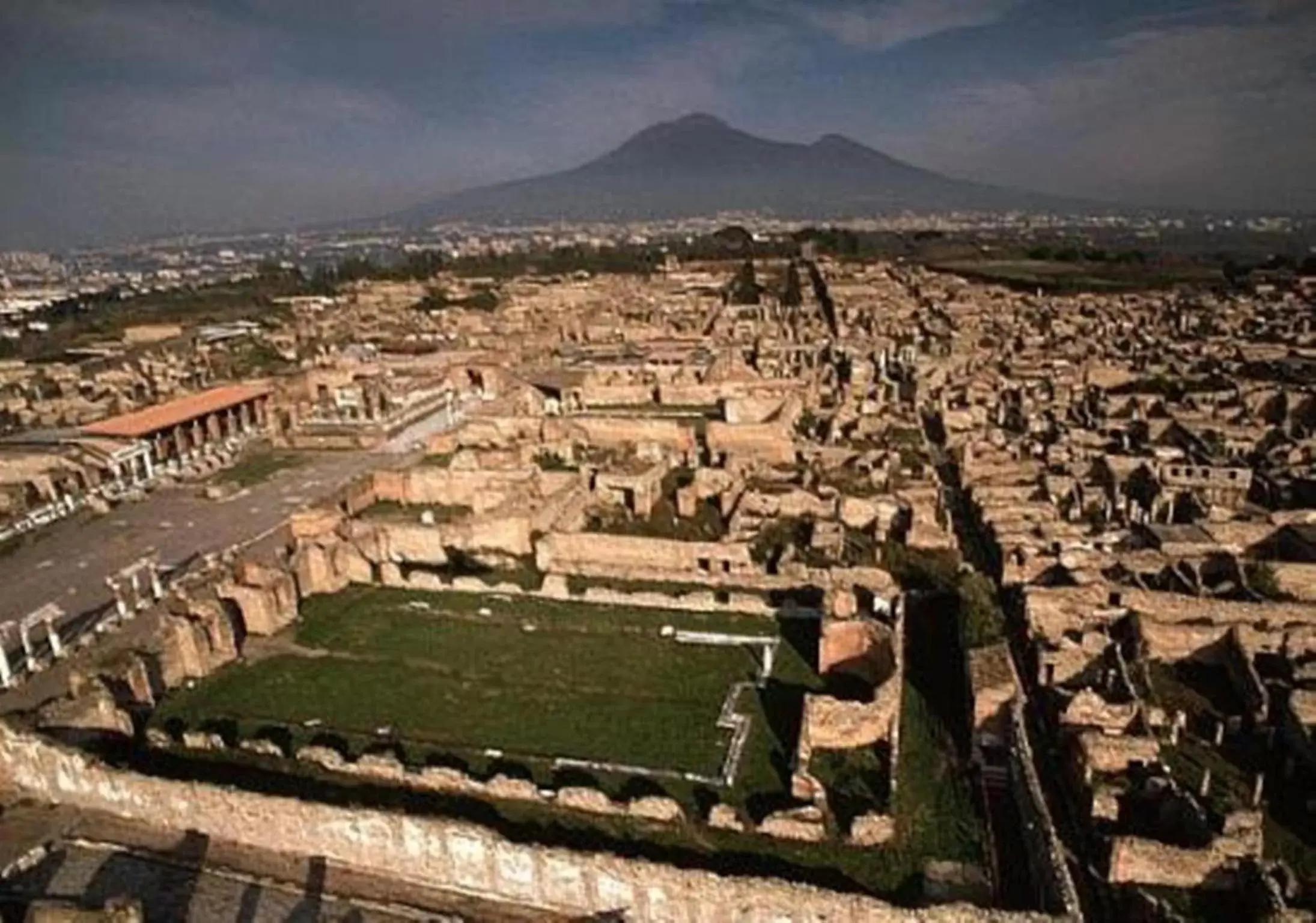 Nearby landmark, Bird's-eye View in Palazzo Giordano Bruno