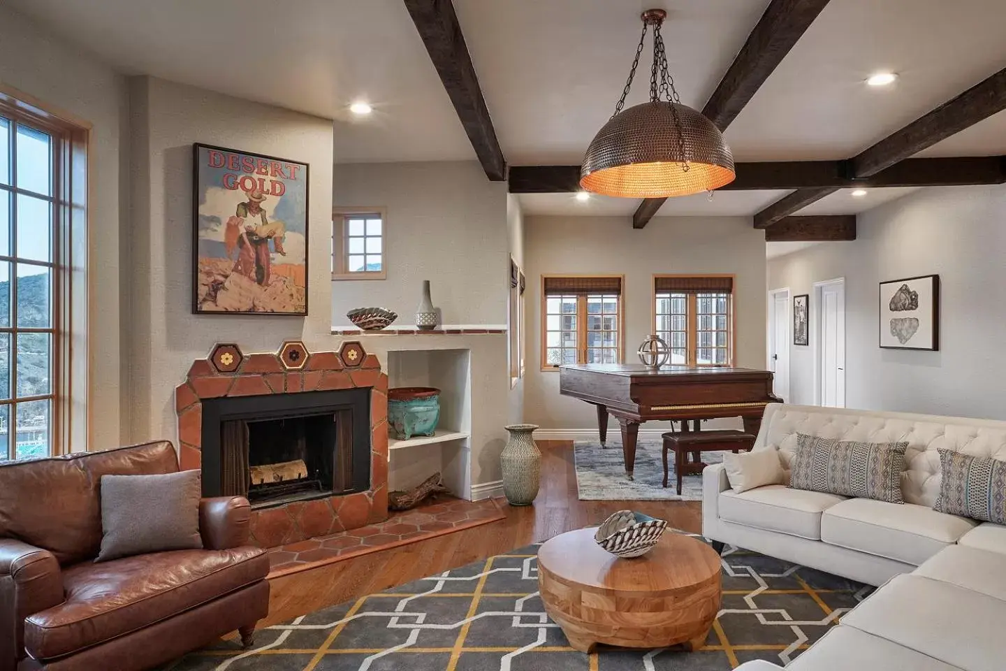 Living room, Seating Area in Zane Grey Pueblo Hotel