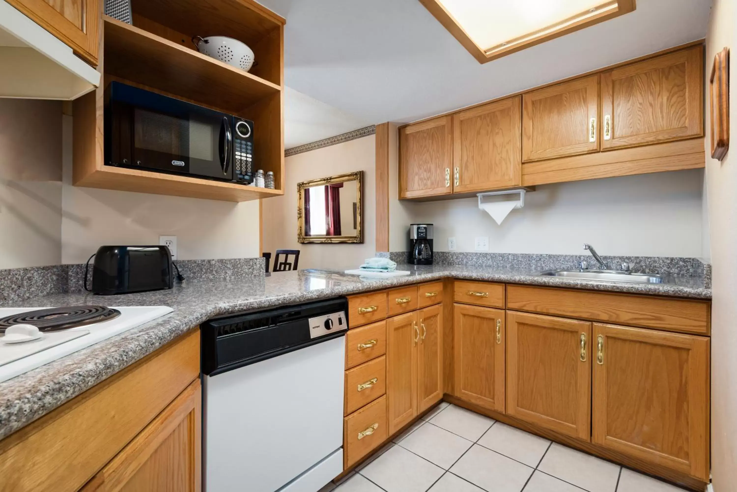 Kitchen or kitchenette, Kitchen/Kitchenette in The Kimball at Temple Square