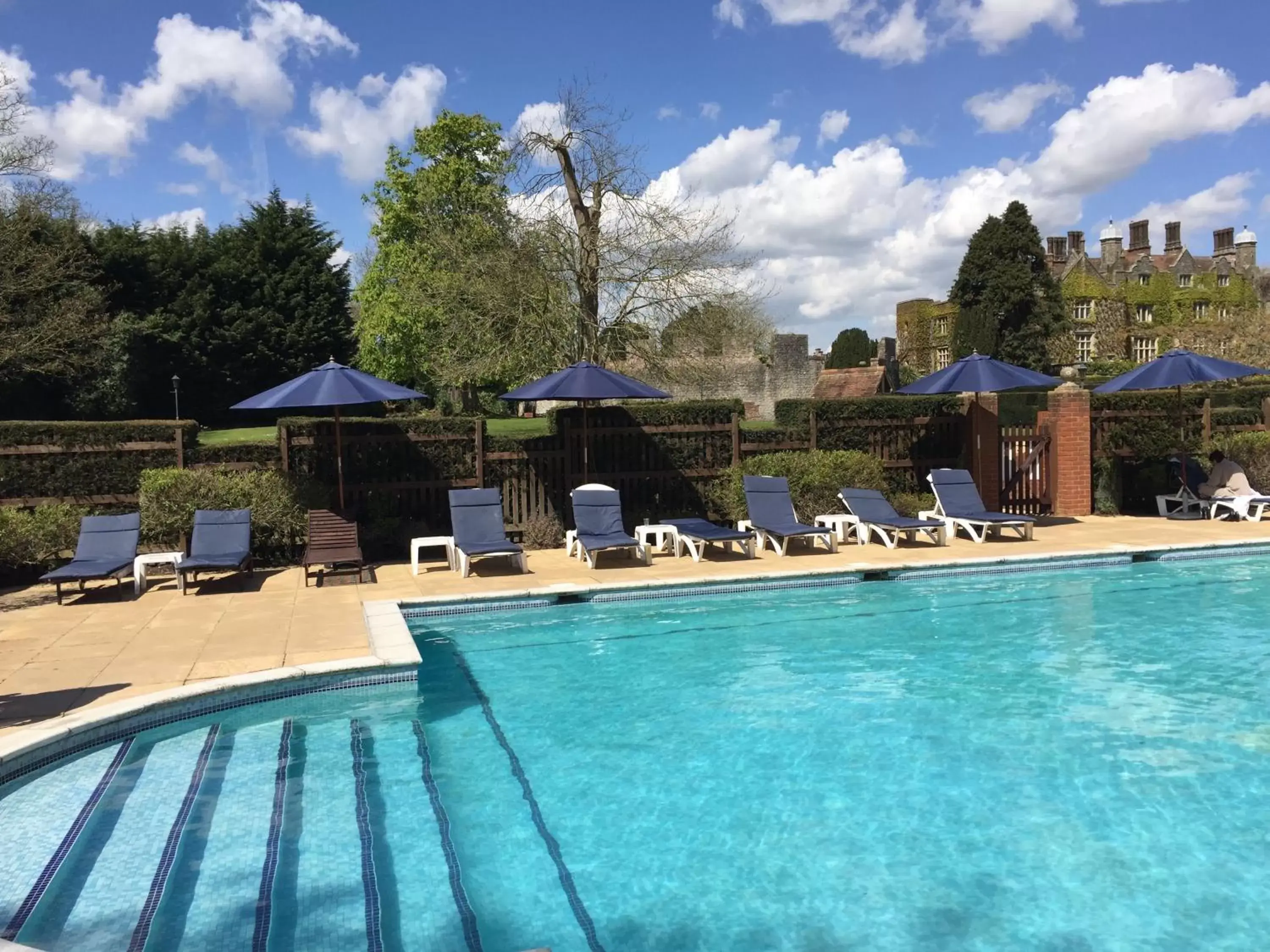 Swimming pool in Eastwell Manor, Champneys Hotel & Spa Swimming pool in Eastwell Manor, Champneys Hotel & Spa