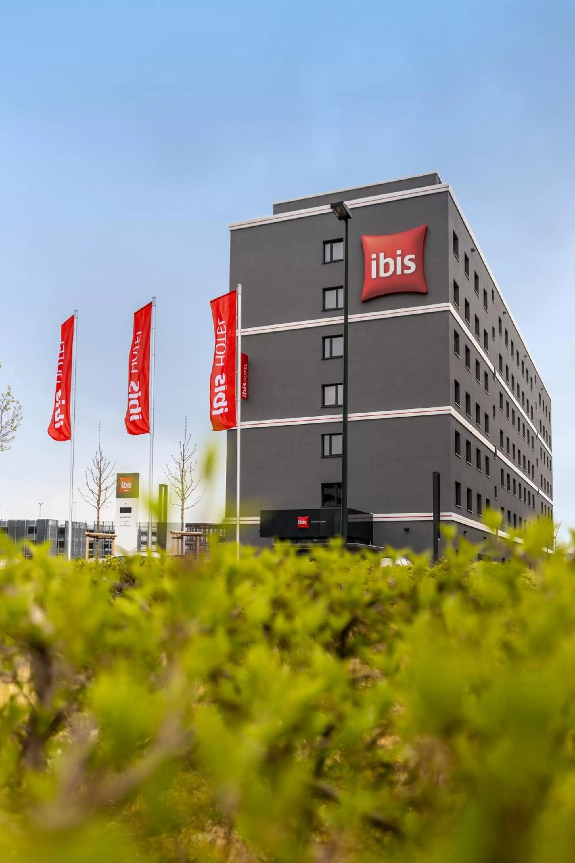 Property building in ibis Duesseldorf Airport