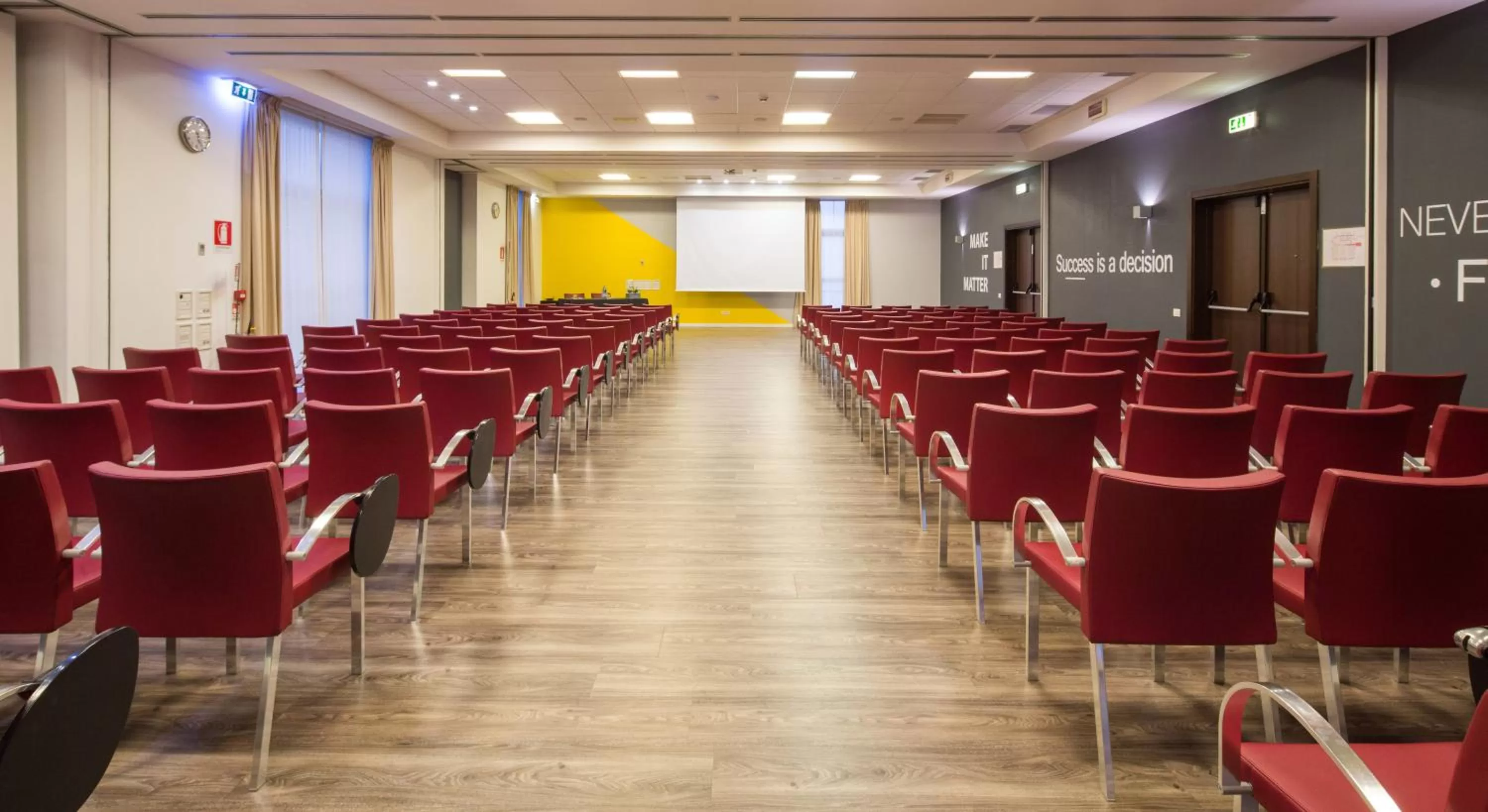 Meeting/conference room in Holiday Inn Bologna - Fiera by IHG