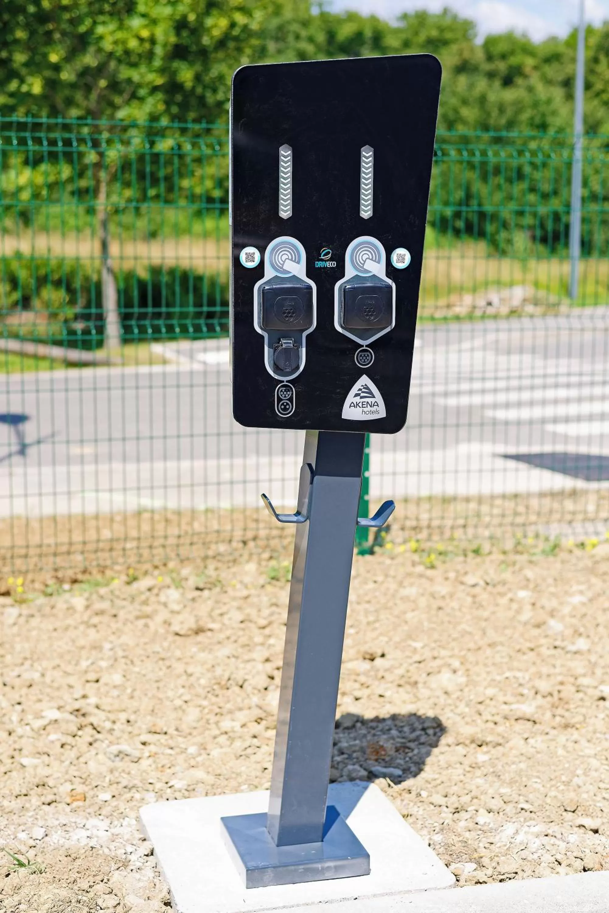 Parking in Hôtel AKENA Besançon