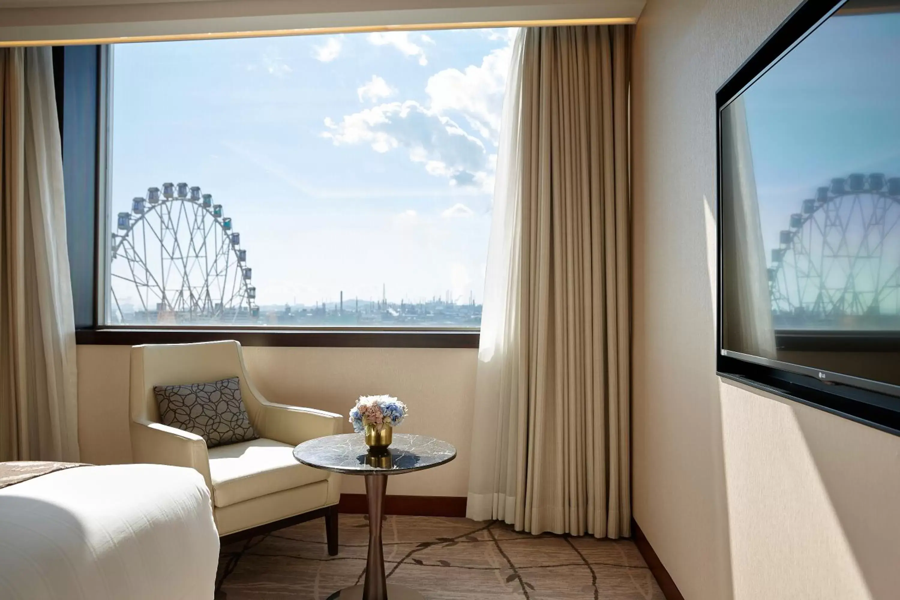 Seating Area in Lotte Hotel Ulsan