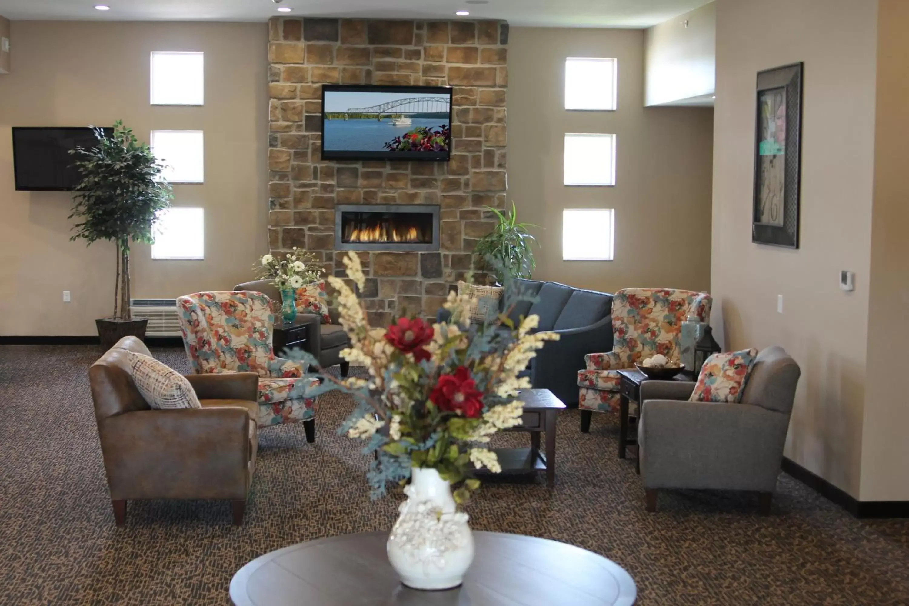 Lobby or reception, Lobby/Reception in Cobblestone Inn & Suites Fort Madison