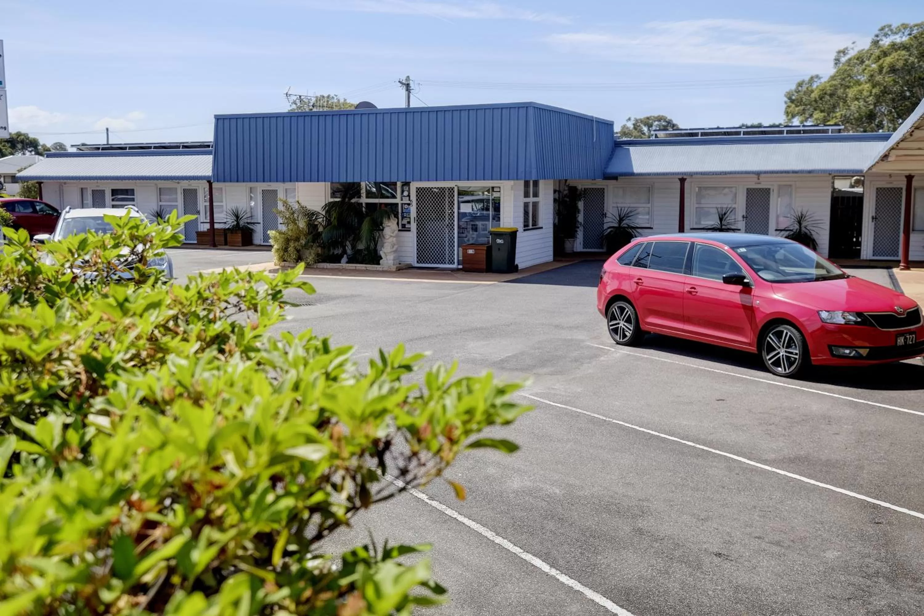 Day in Bali Hi Motel