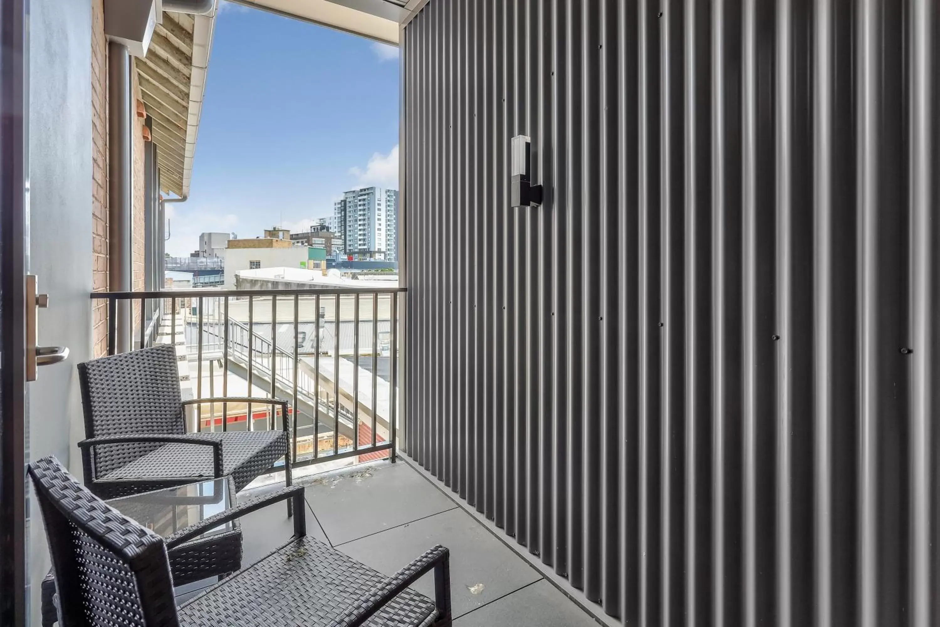 King Room with Balcony in Meridian Hotel Hurstville King Room with Balcony in Meridian Hotel Hurstville