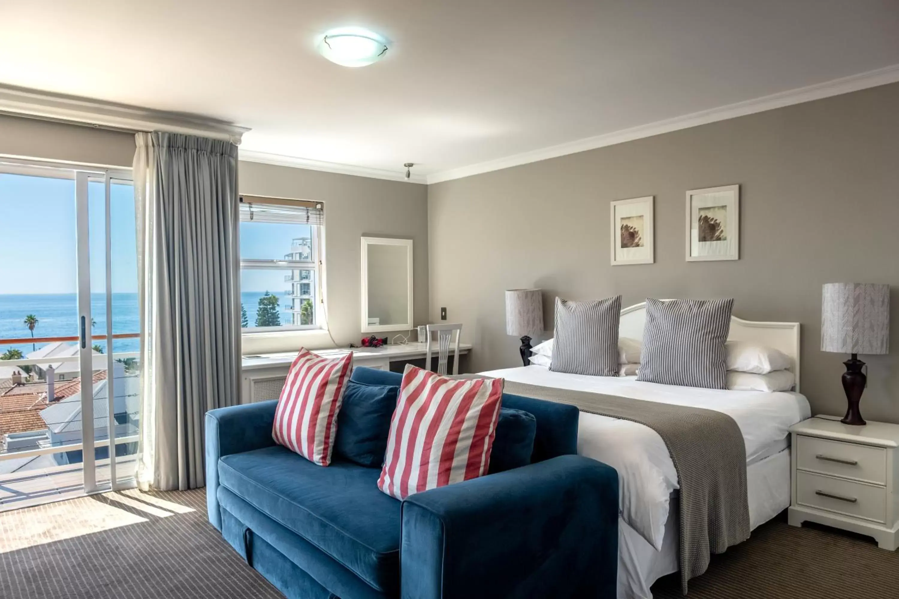 Bed, Seating Area in The Bantry Bay Aparthotel by Totalstay