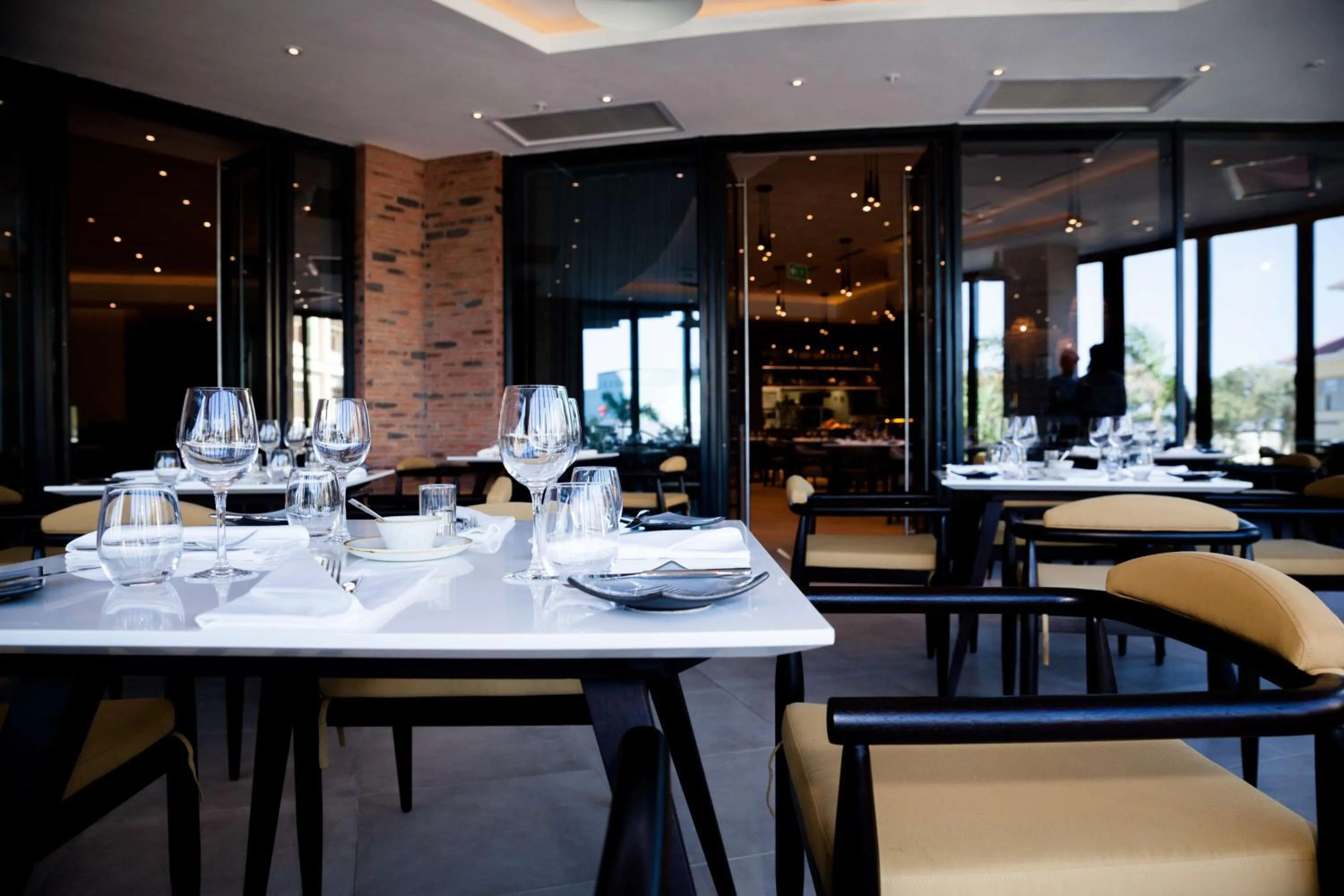 Restaurant/places to eat in Radisson Blu Hotel & Residence Maputo