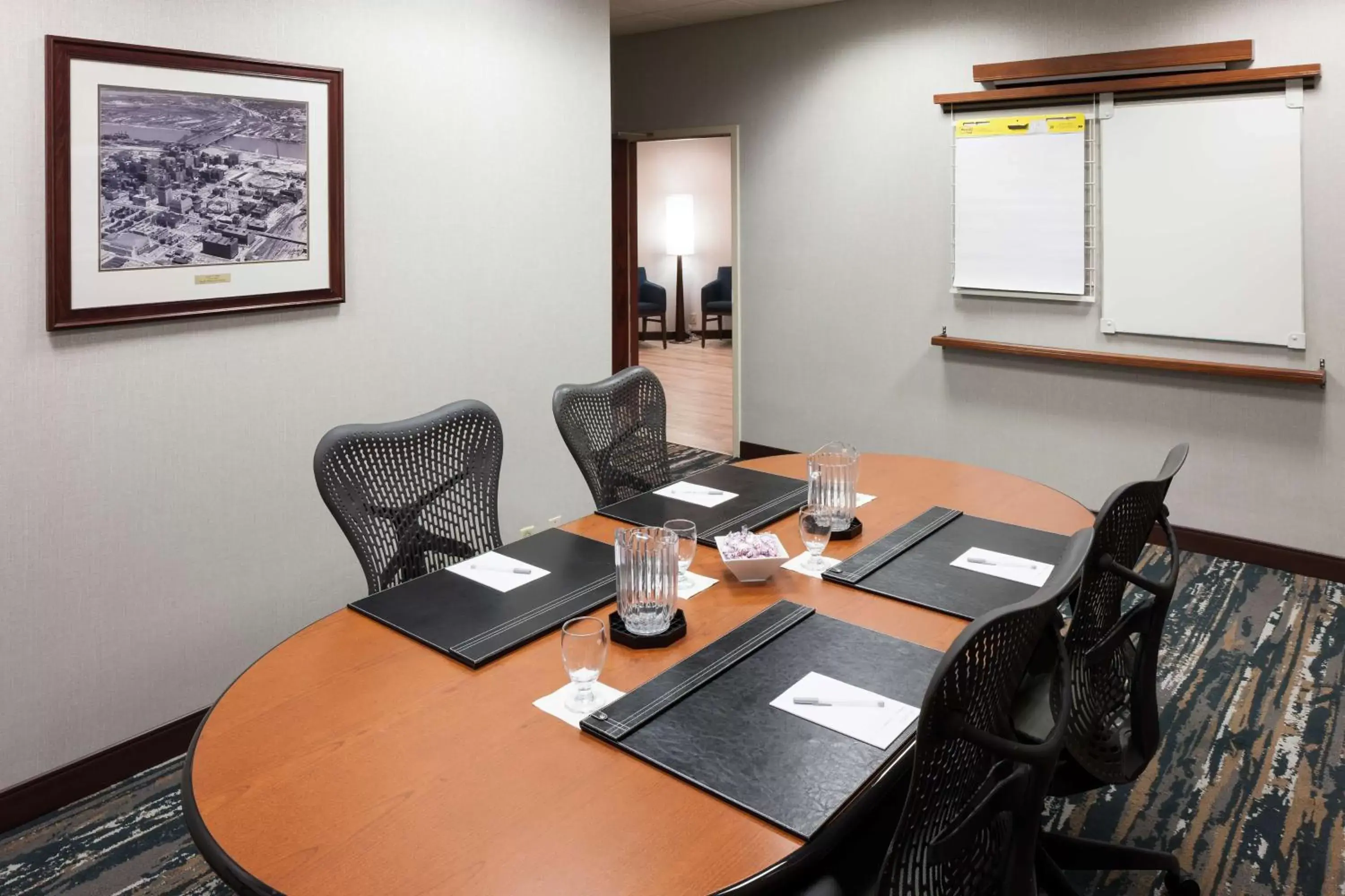 Meeting/conference room, Business Area/Conference Room in Hampton Inn St Louis- at the Arch