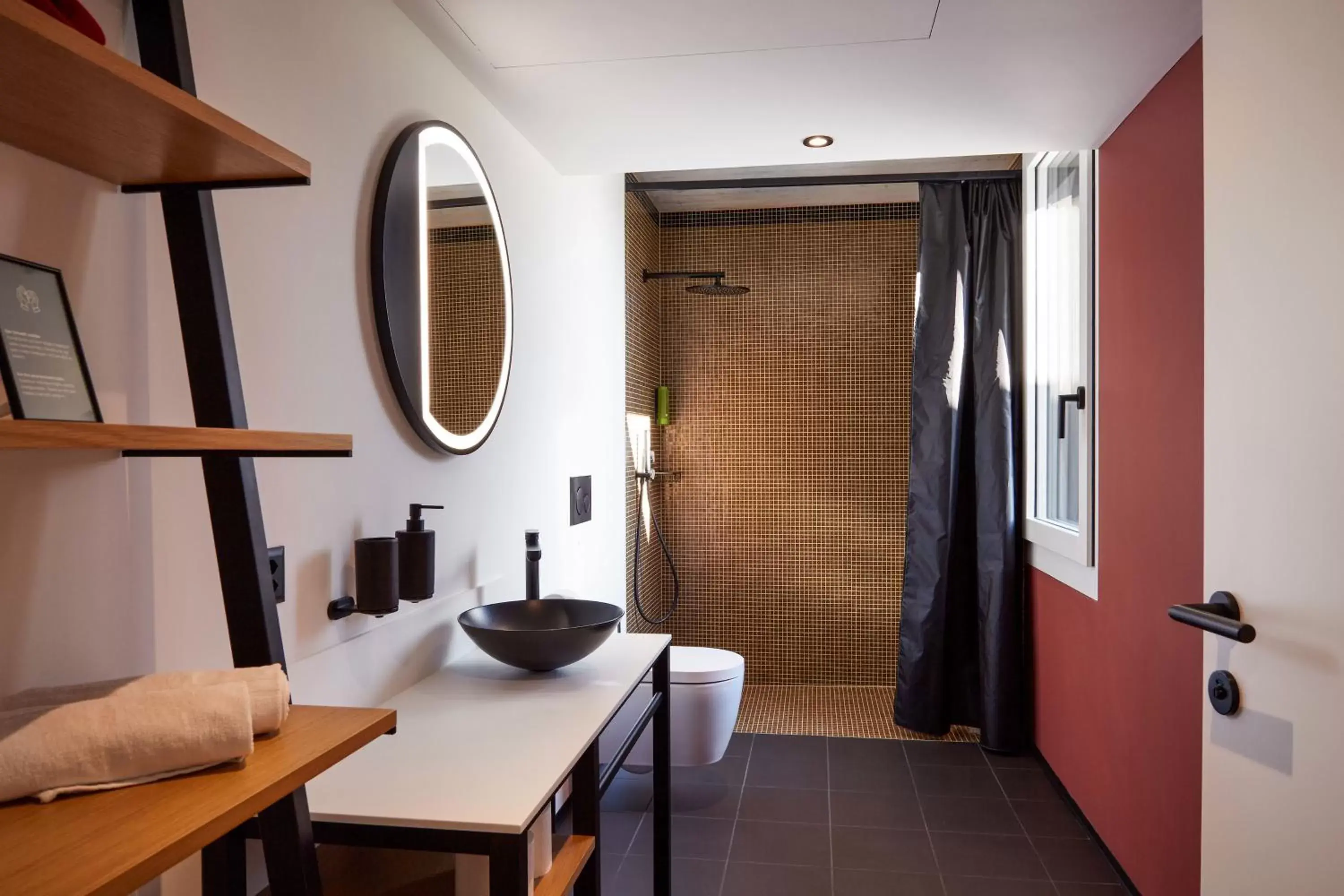 Bathroom, Seating Area in Tailormade Hotel RIGIBLICK Küssnacht