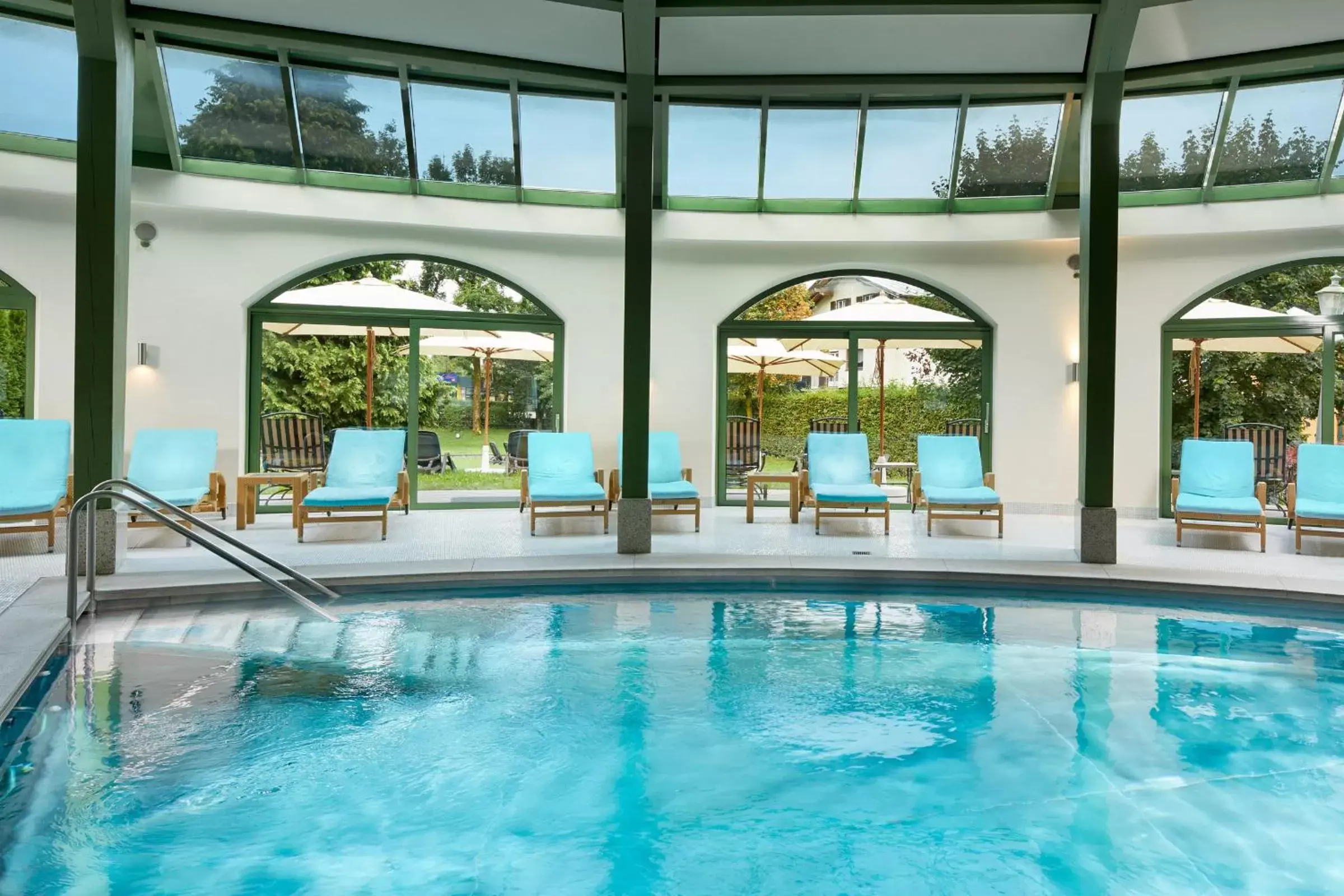 Swimming Pool in Das Alpenhaus Gasteinertal