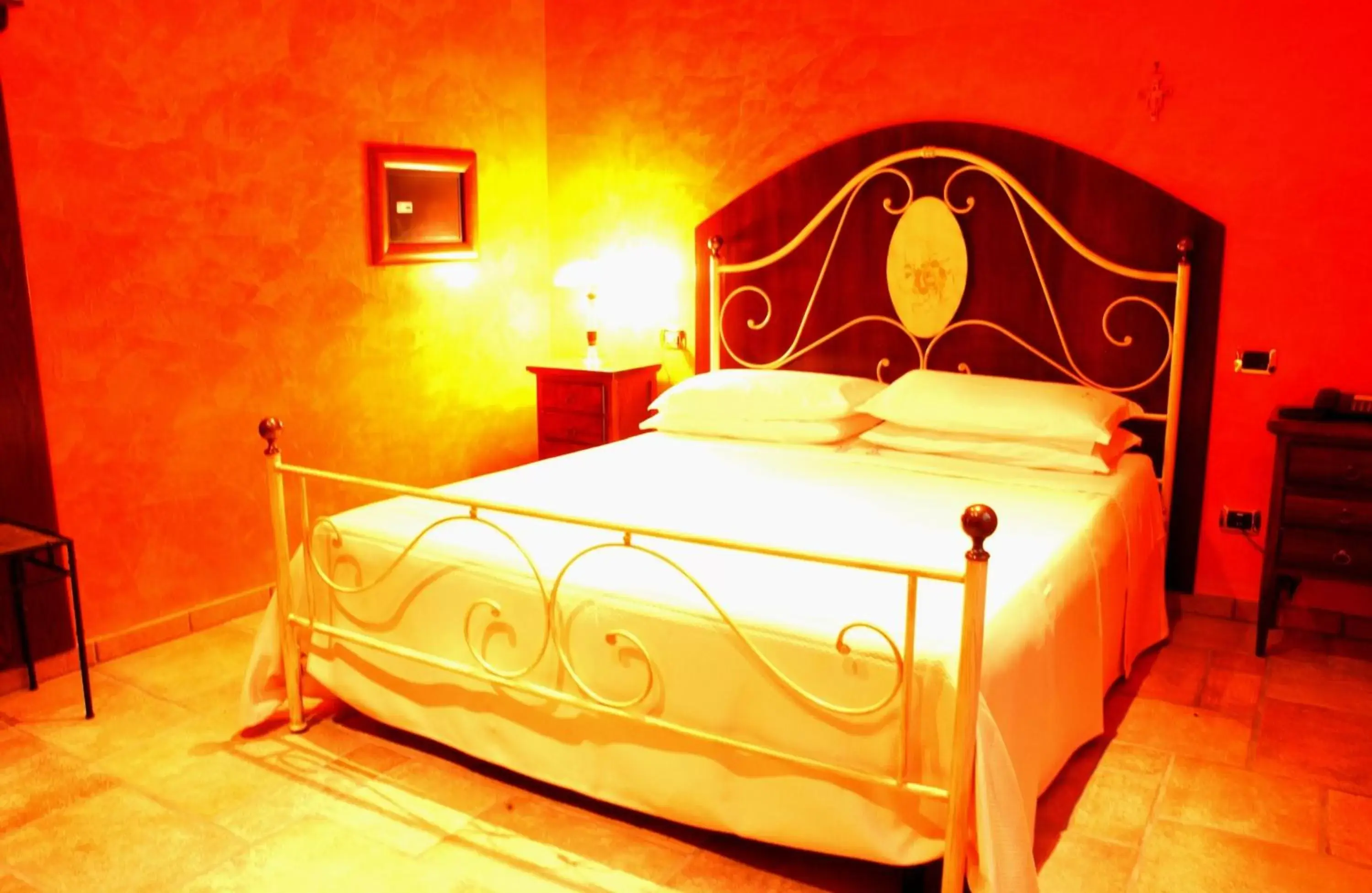 Bed in Hotel Villa Elisabetta