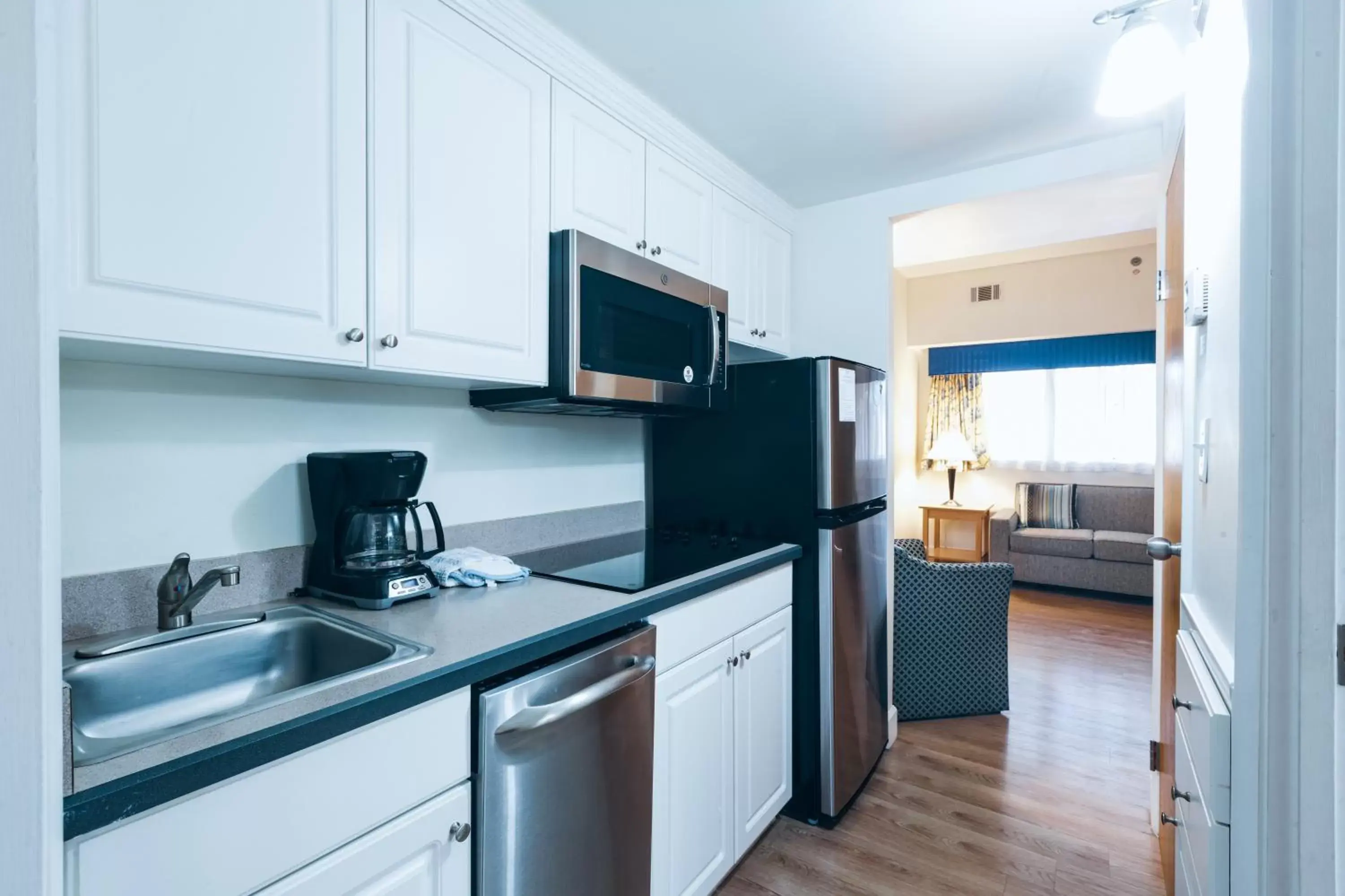 Kitchen or kitchenette, Kitchen/Kitchenette in Atrium Resort