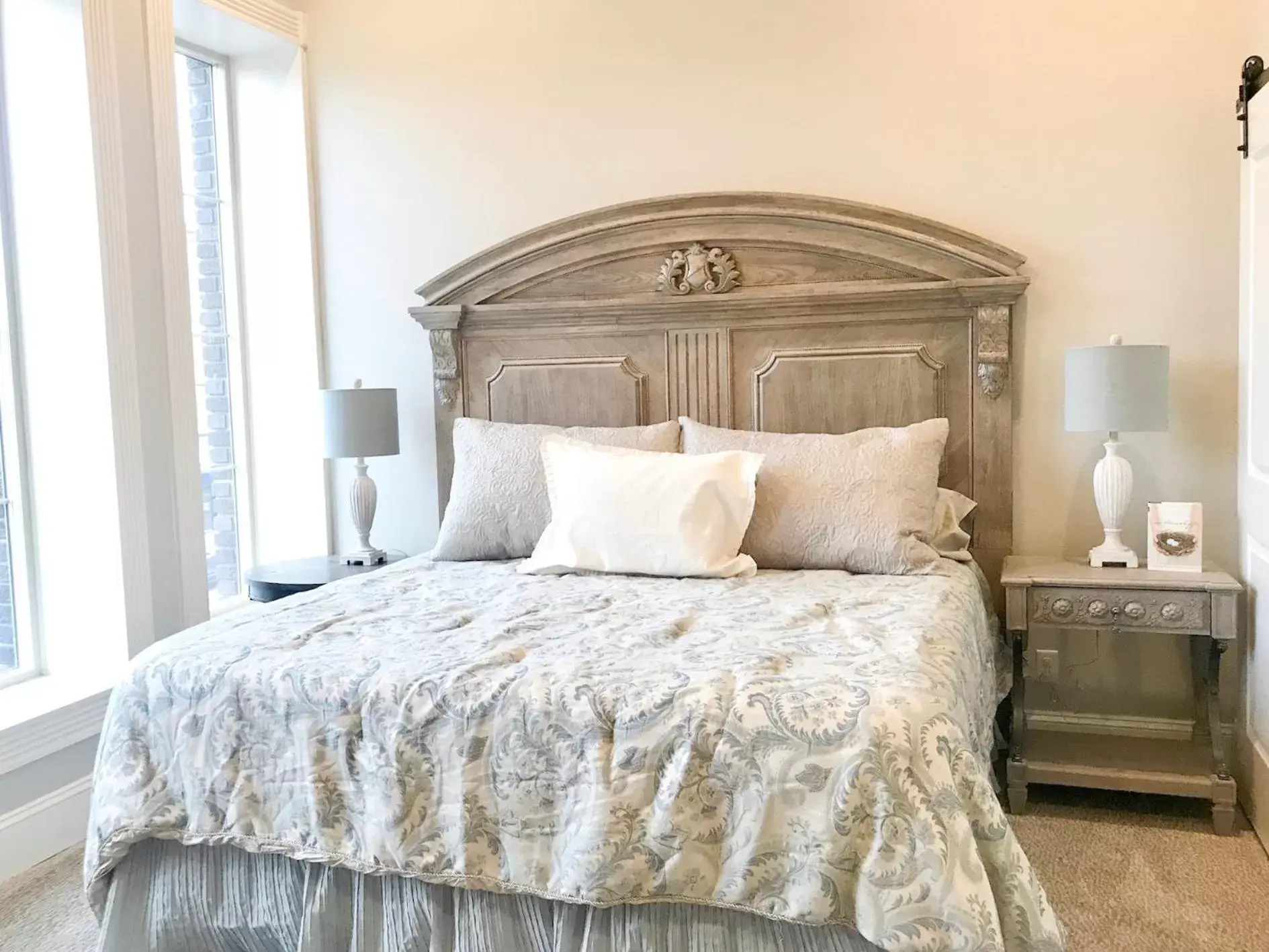 King Studio with Sofa Bed in Inn On Central King Studio with Sofa Bed in Inn On Central