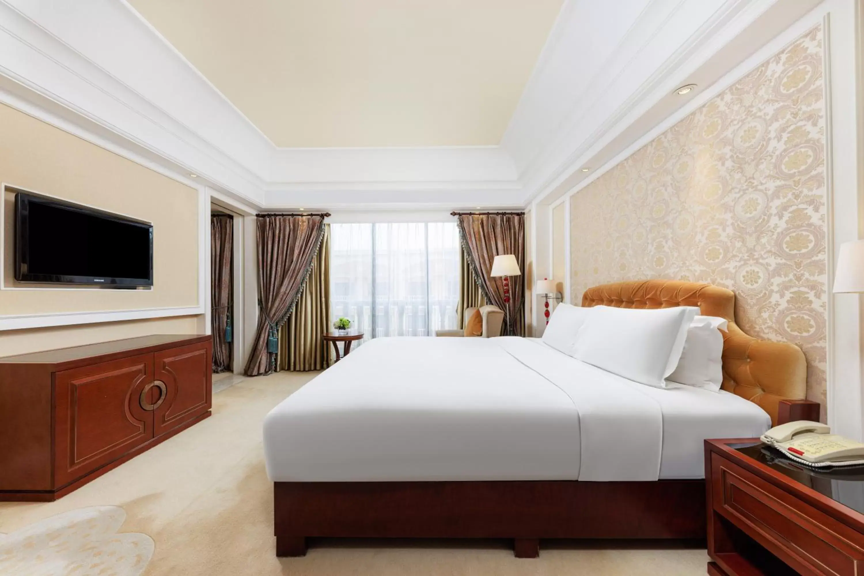 Bed in Wyndham Foshan Shunde