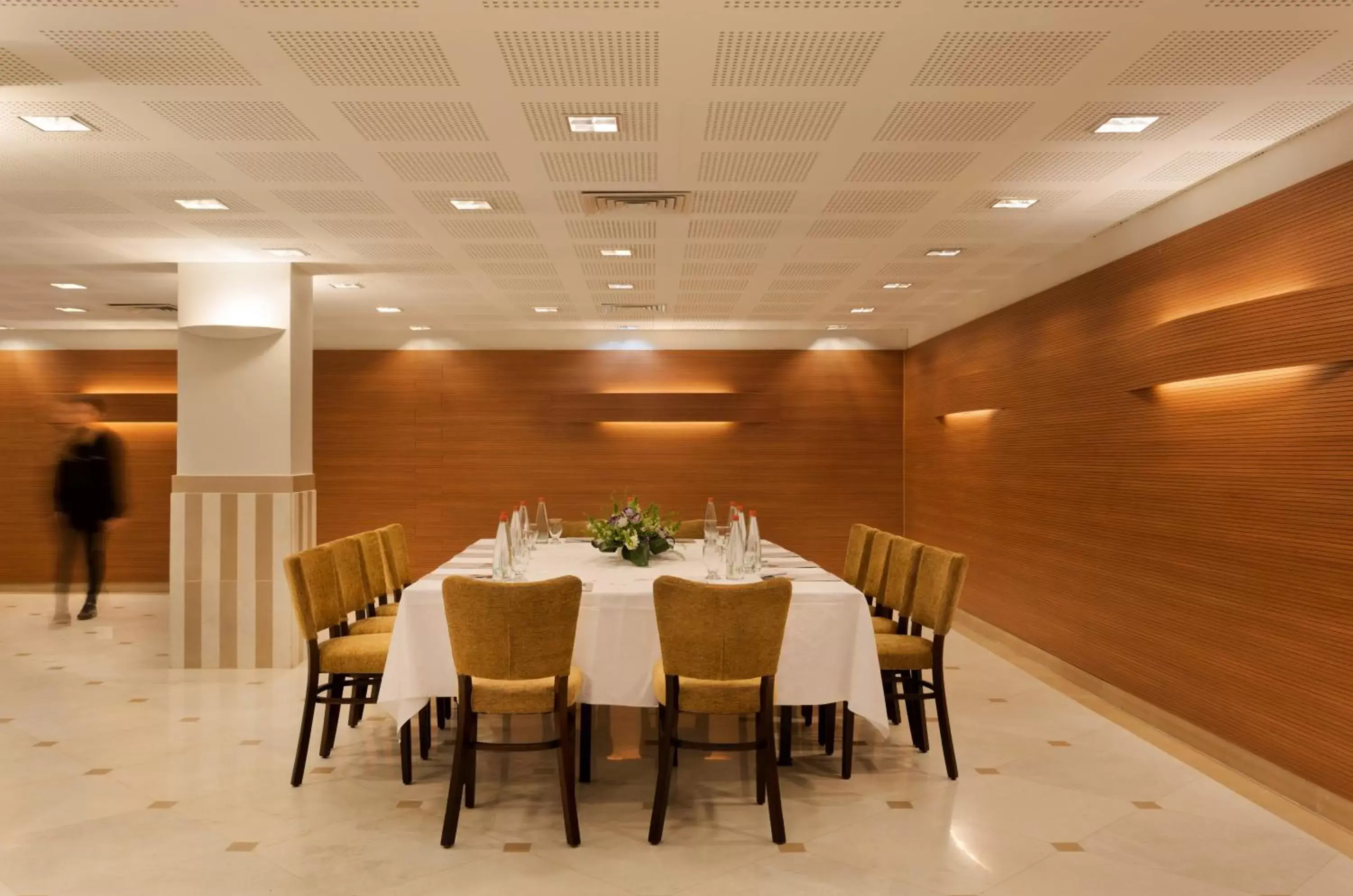 Banquet/Function facilities in Prima Kings Hotel