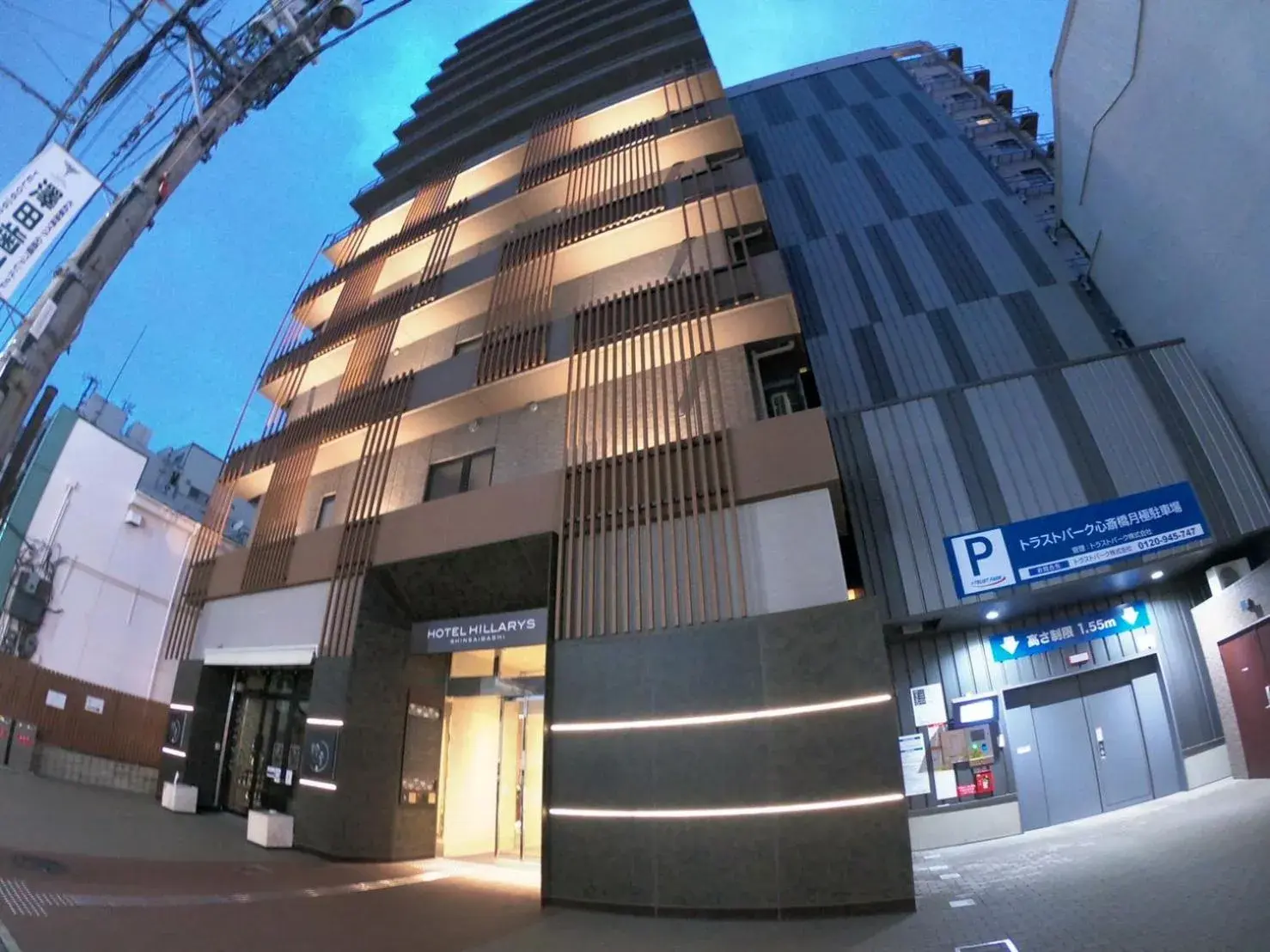 Property building in HOTEL HILLARYS Shinsaibashi