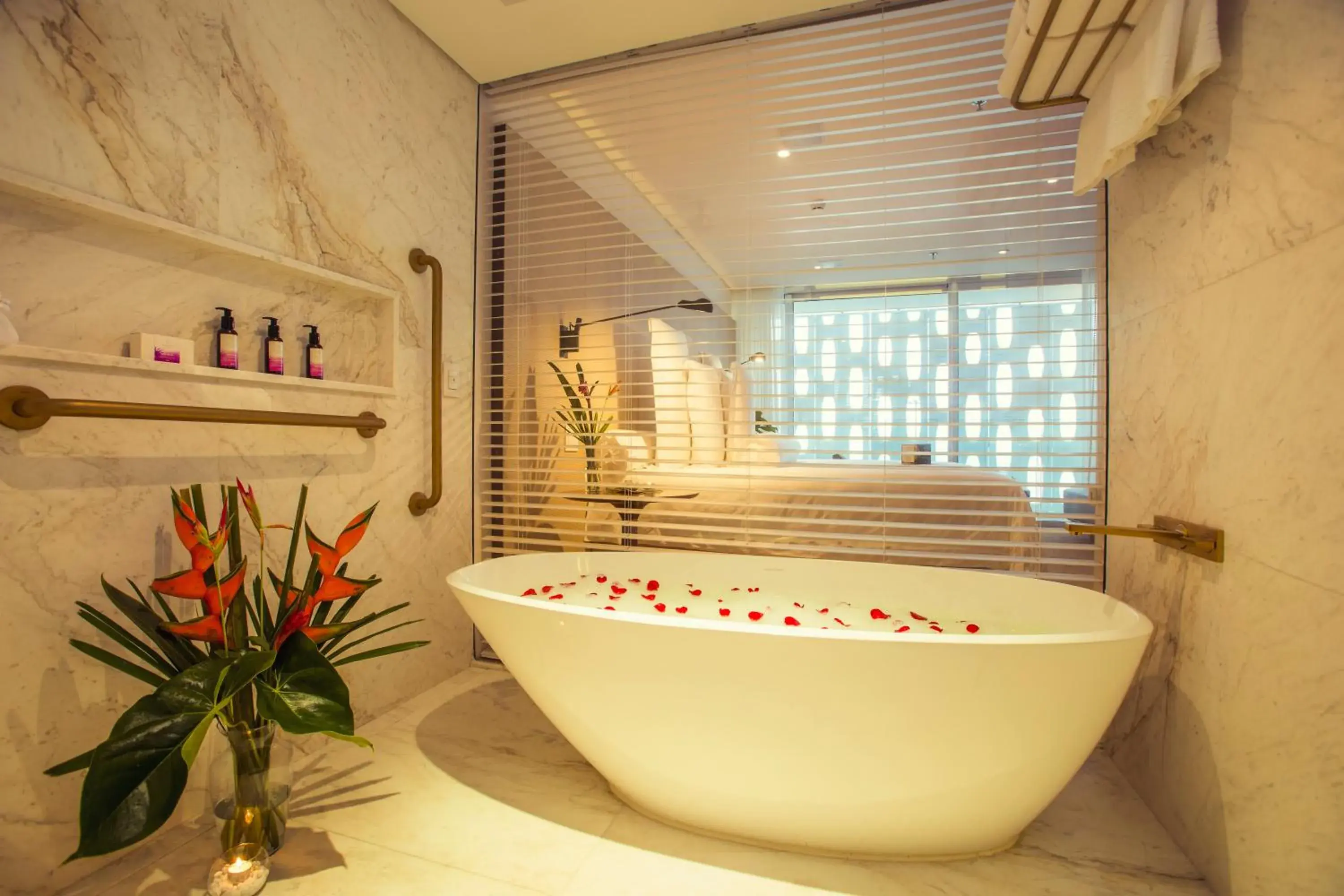 Bathroom in Emiliano Hotel Rio de Janeiro