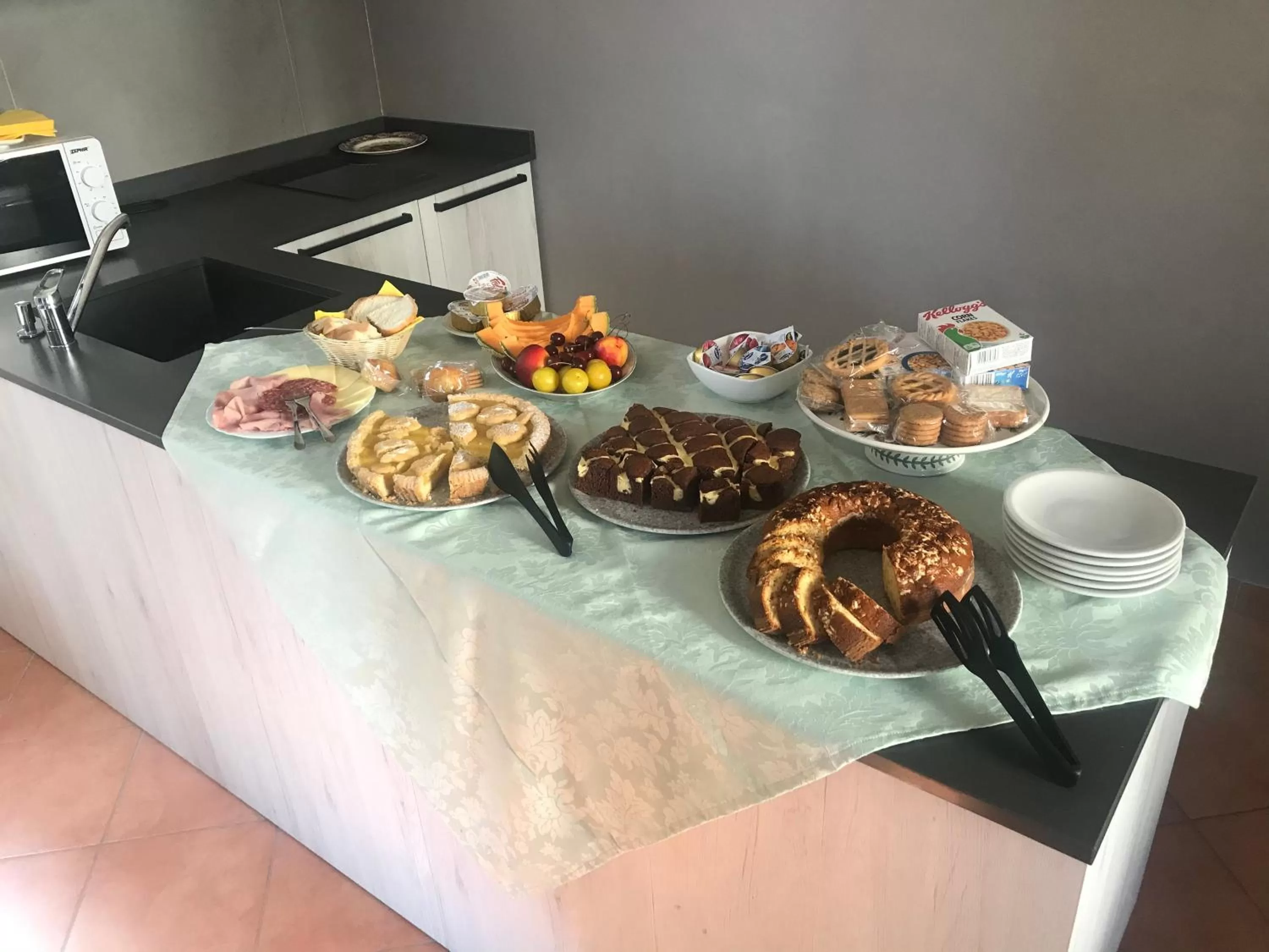 Food and drinks in B&B Molinetto