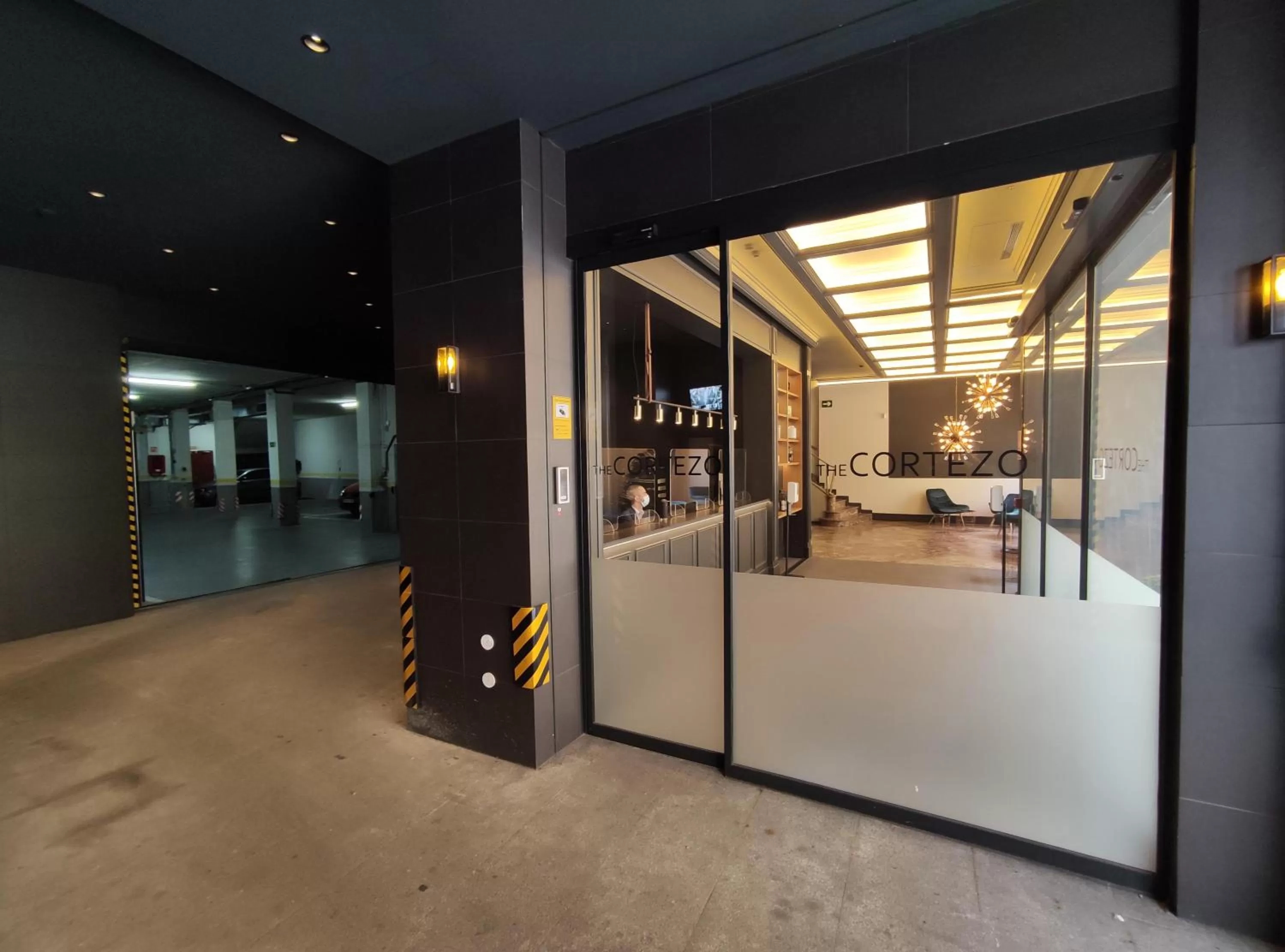 Facade/entrance in Hotel Cortezo