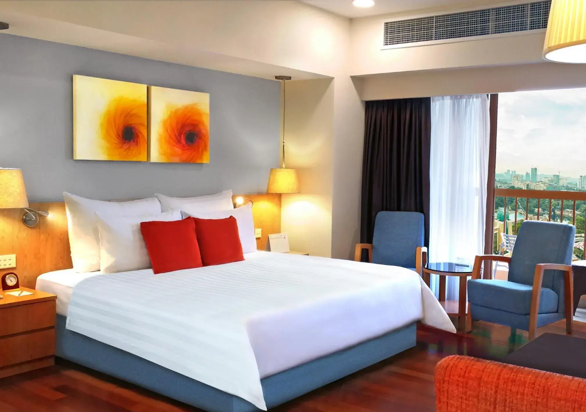 Balcony/Terrace, Bed in Sunway Pyramid Hotel Balcony/Terrace, Bed in Sunway Pyramid Hotel