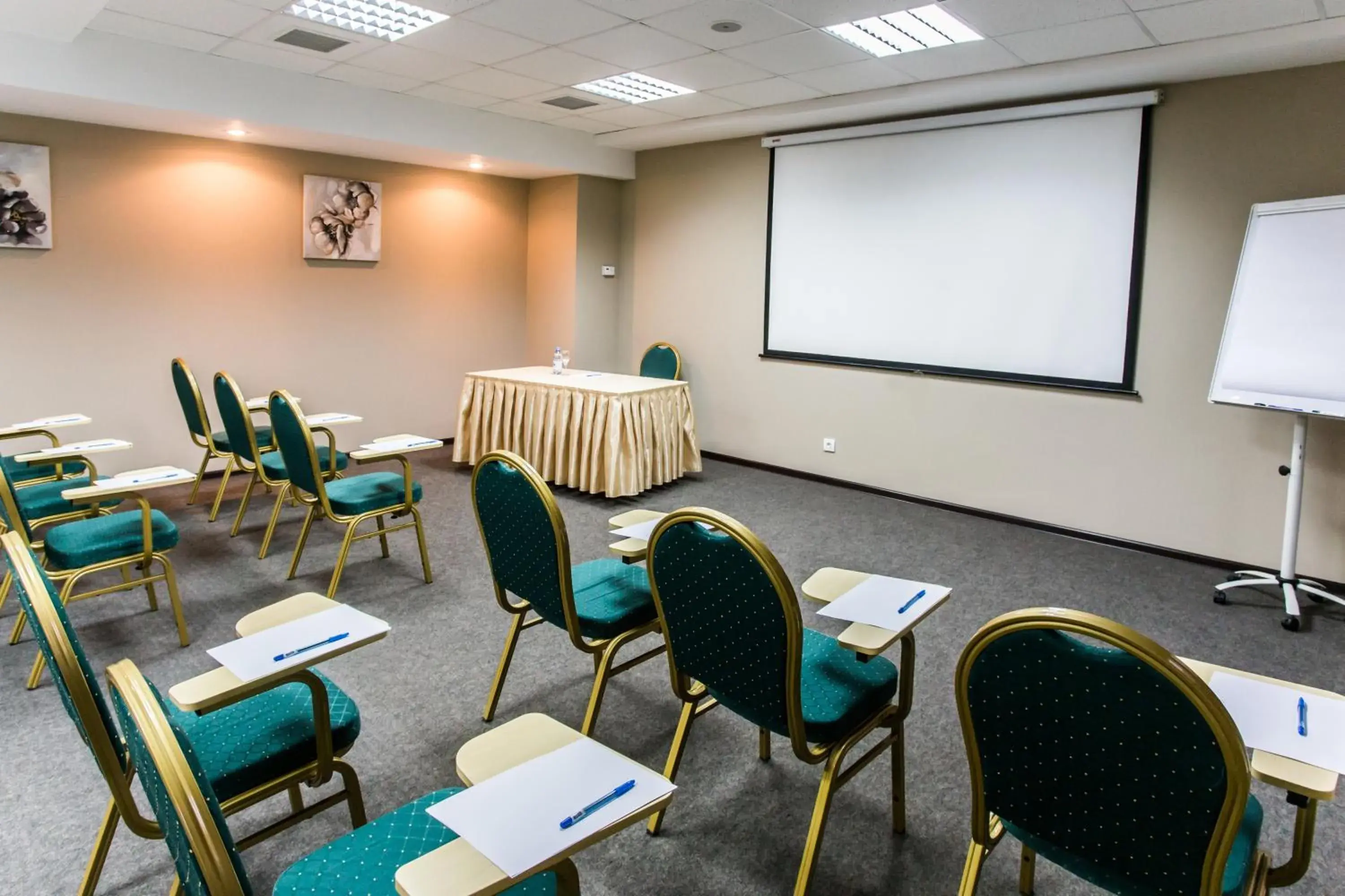 Business facilities in Best Western Plus Atakent Park Hotel