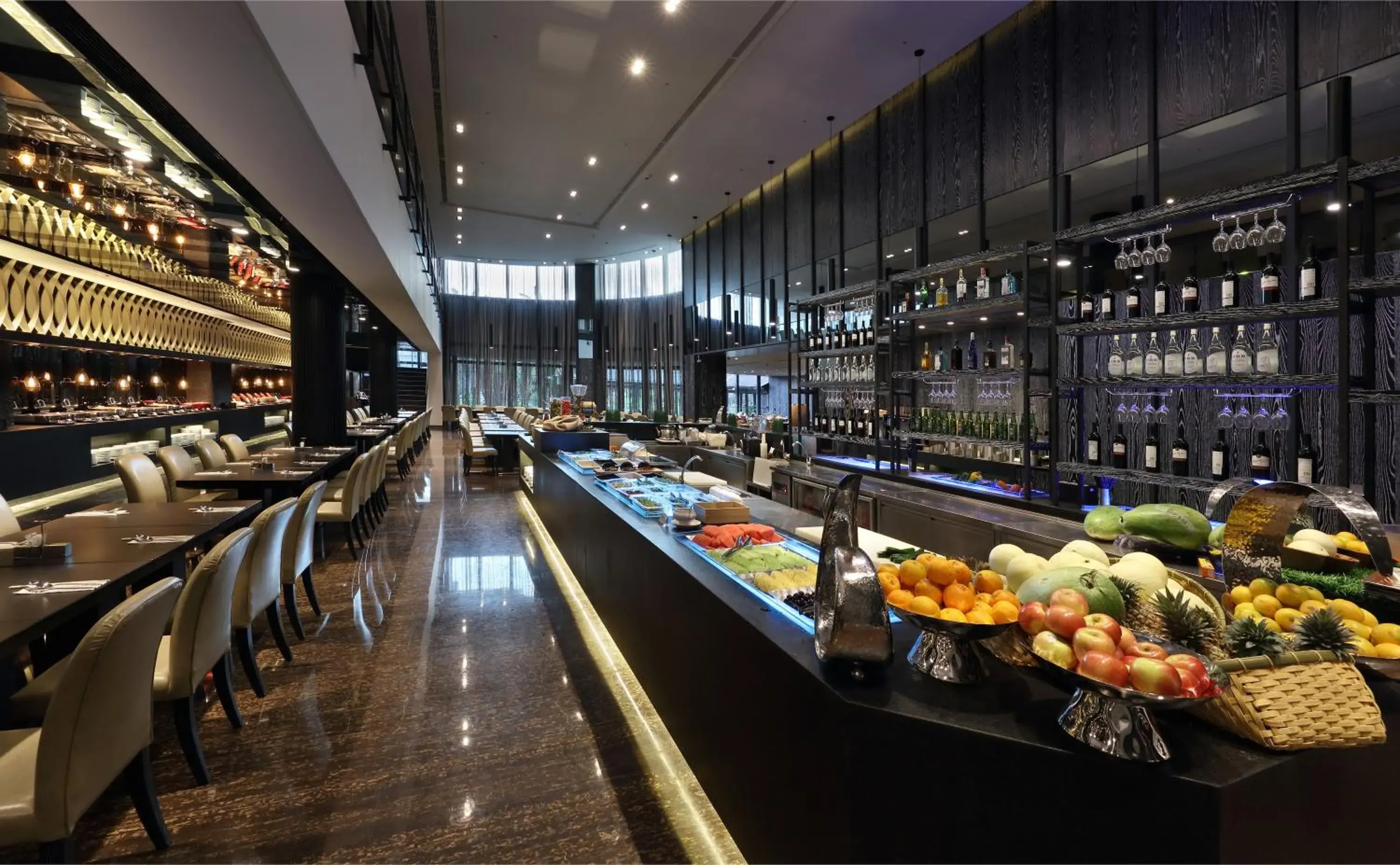 Dining area in Queena Plaza Hotel