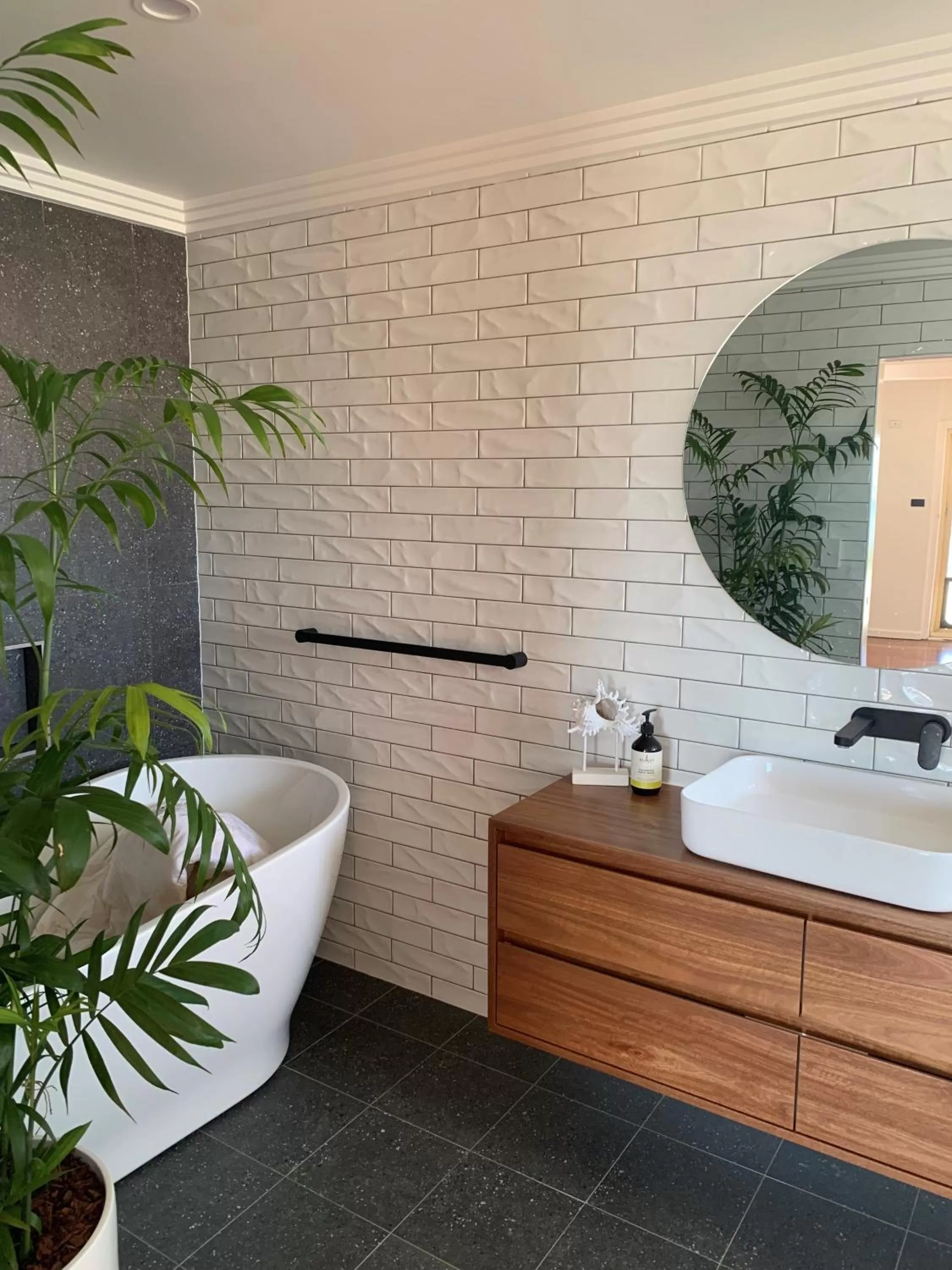 Bathroom in Harrington Hotel