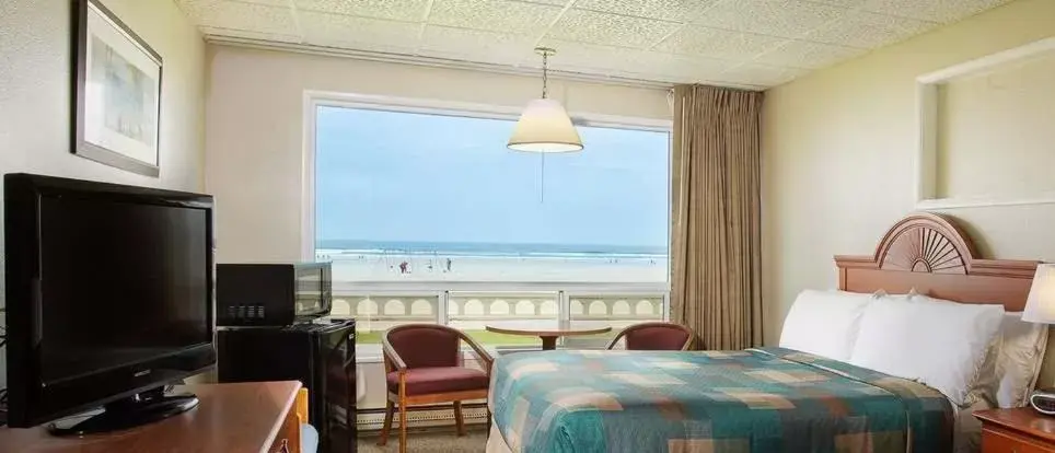 Room Photo in Seashore Inn on the Beach Seaside