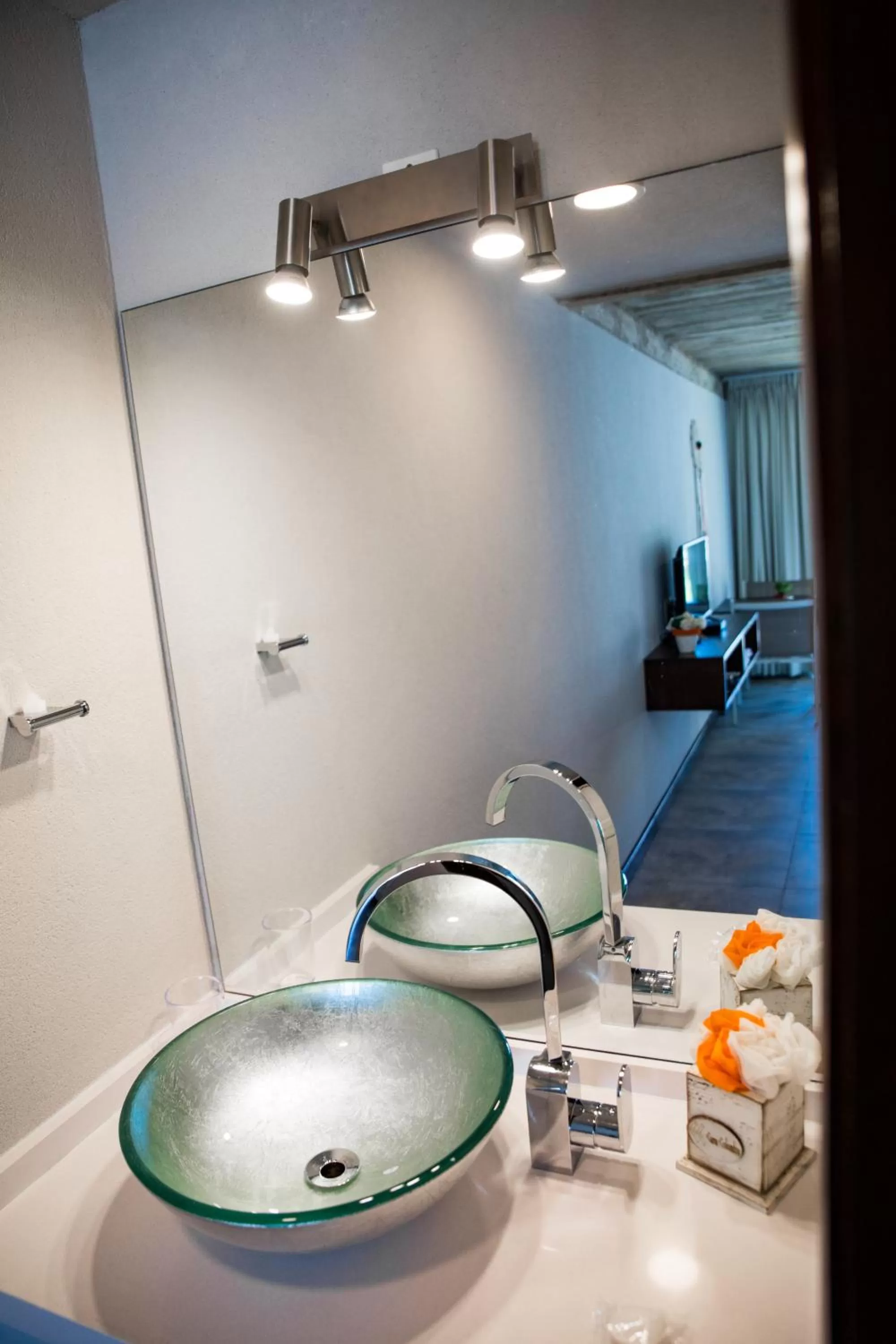 Bathroom in Cara Colomba