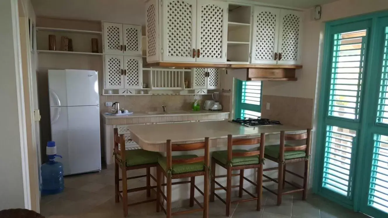 Kitchen/Kitchenette in Hotel Villas Las Palmas al Mar