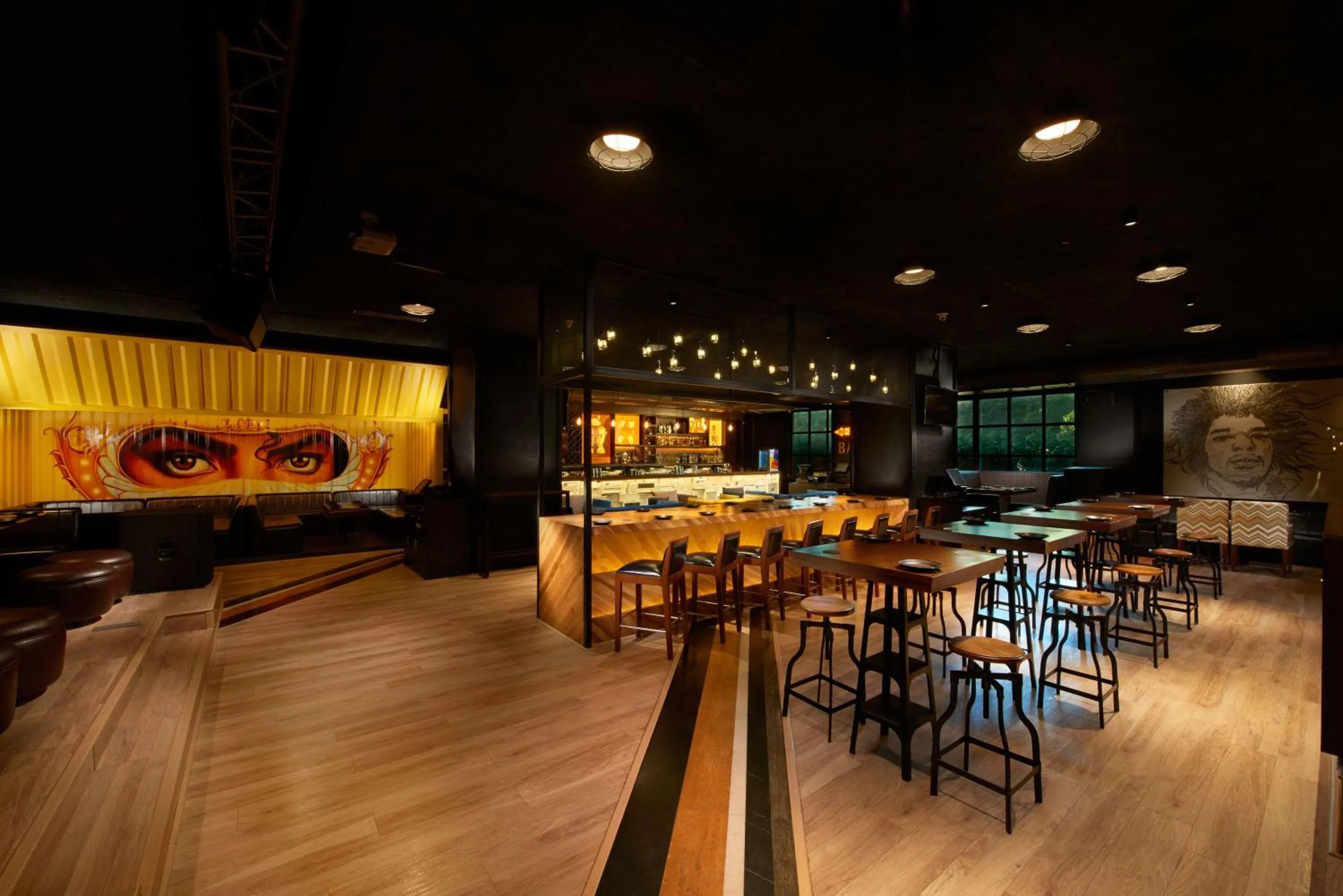 Lounge or bar in Somerset Greenways Chennai