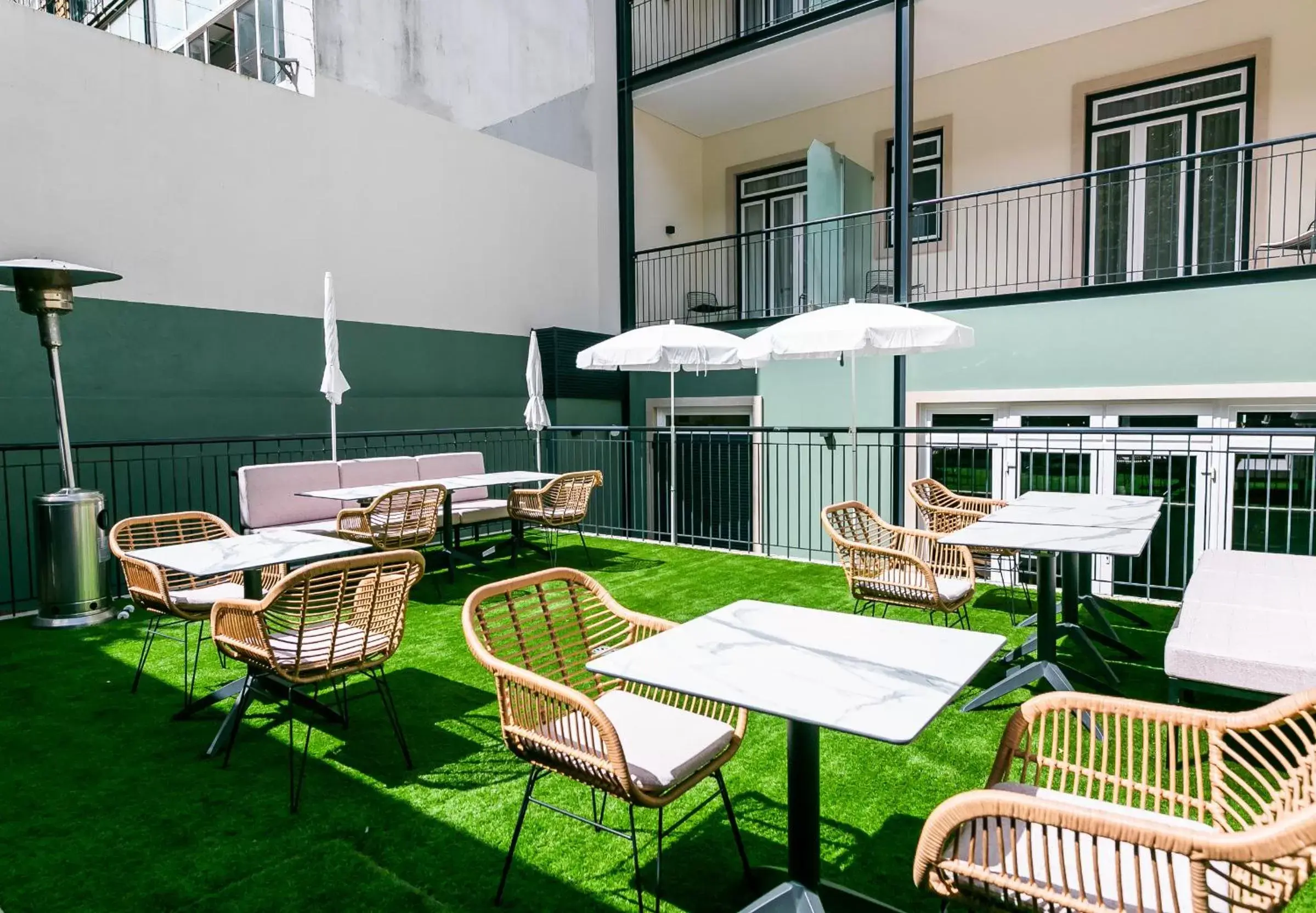 Patio in LX SoHo Boutique Hotel by RIDAN Hotels