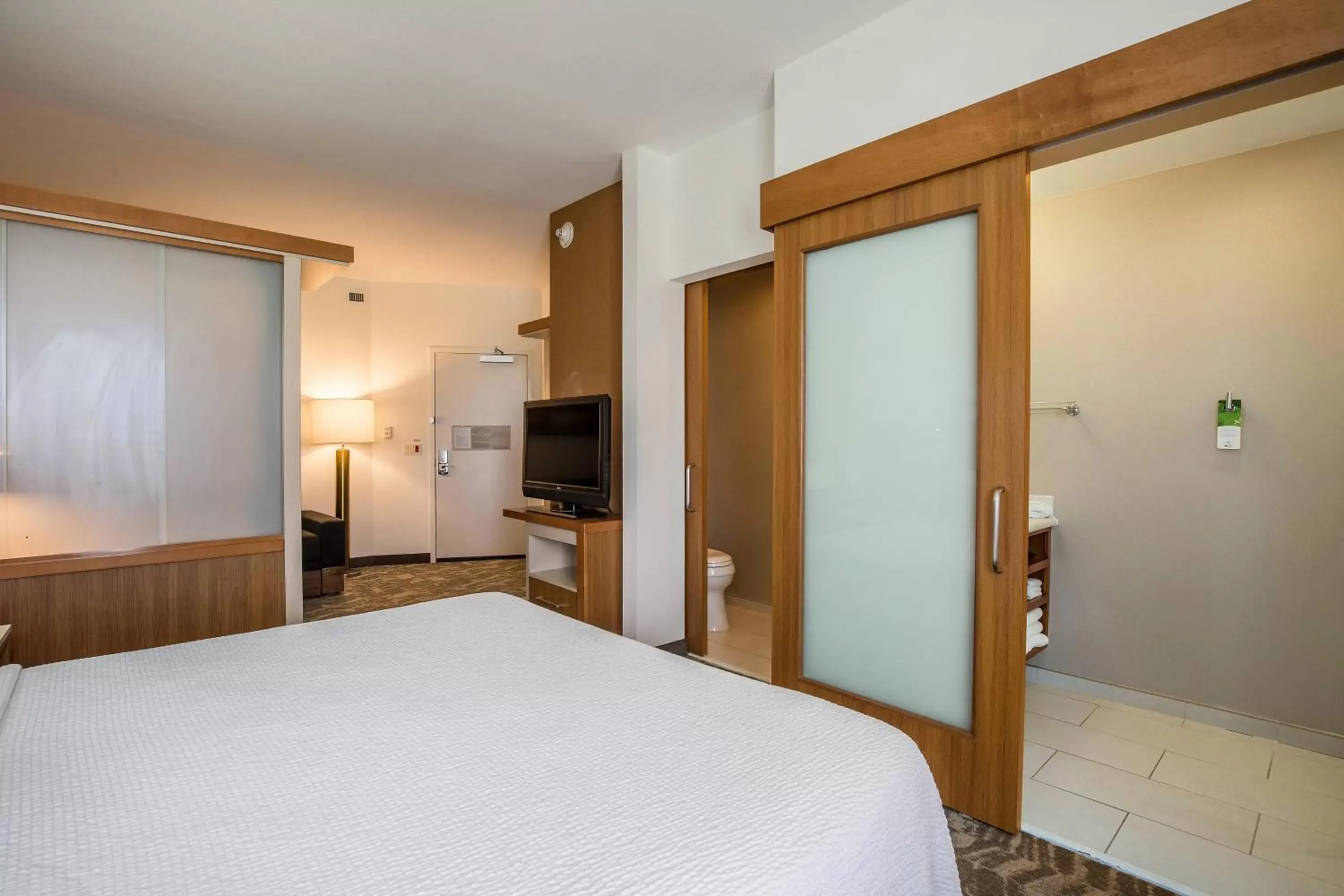 Bedroom, Bed in SpringHill Suites by Marriott Houston Rosenberg
