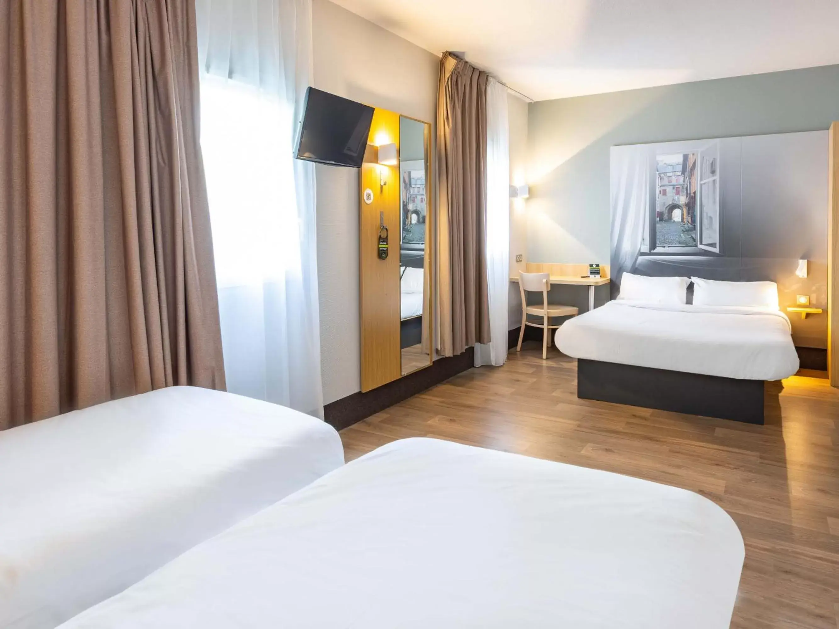 Bedroom, Bed in B&B HOTEL Rennes Ouest Villejean