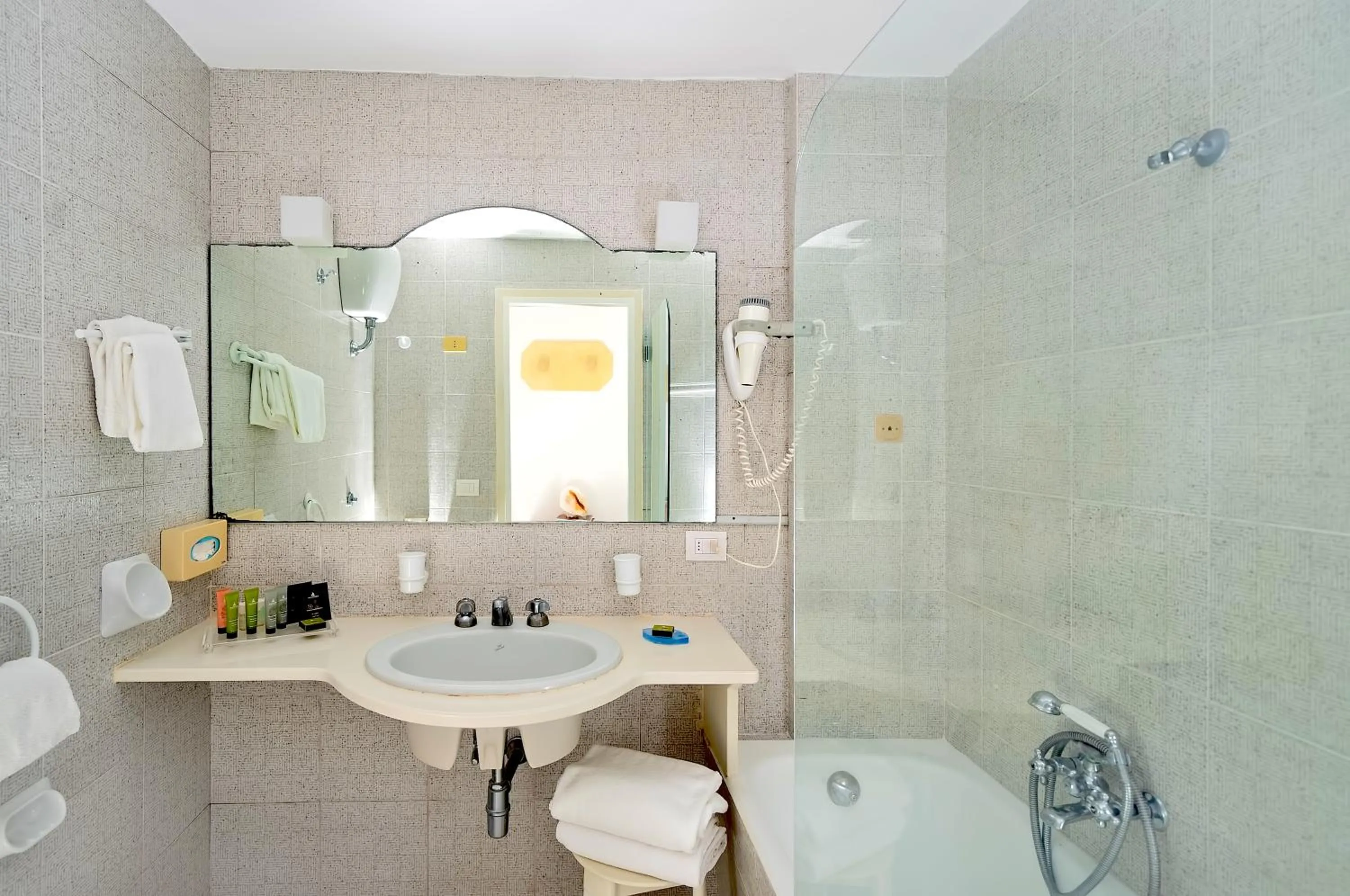 Toilet in Hotel La Floridiana