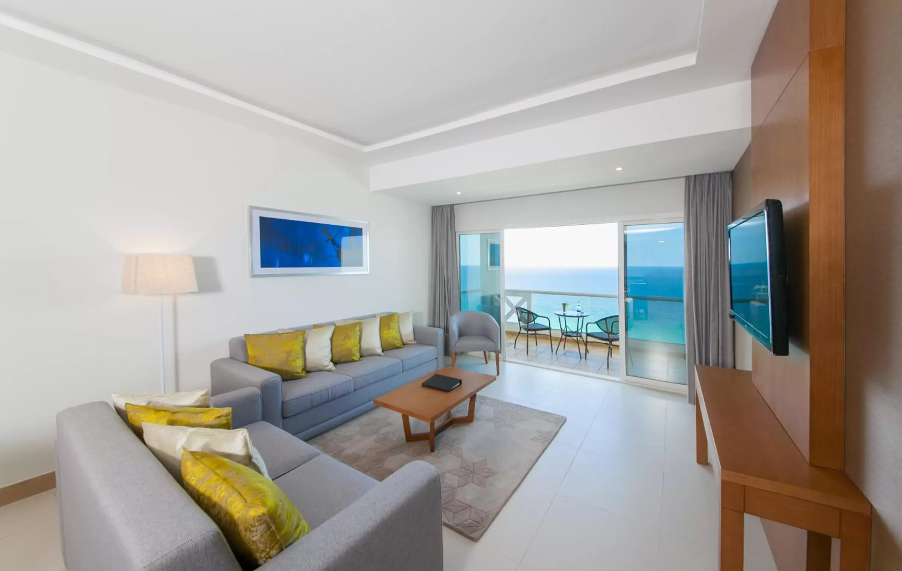Living room, Seating Area in Ramada by Wyndham Beach Hotel Ajman