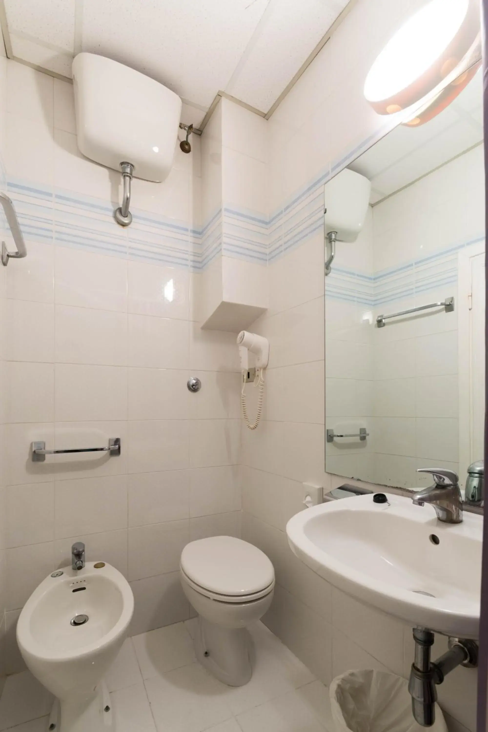 Toilet, Bathroom in Hotel Rex