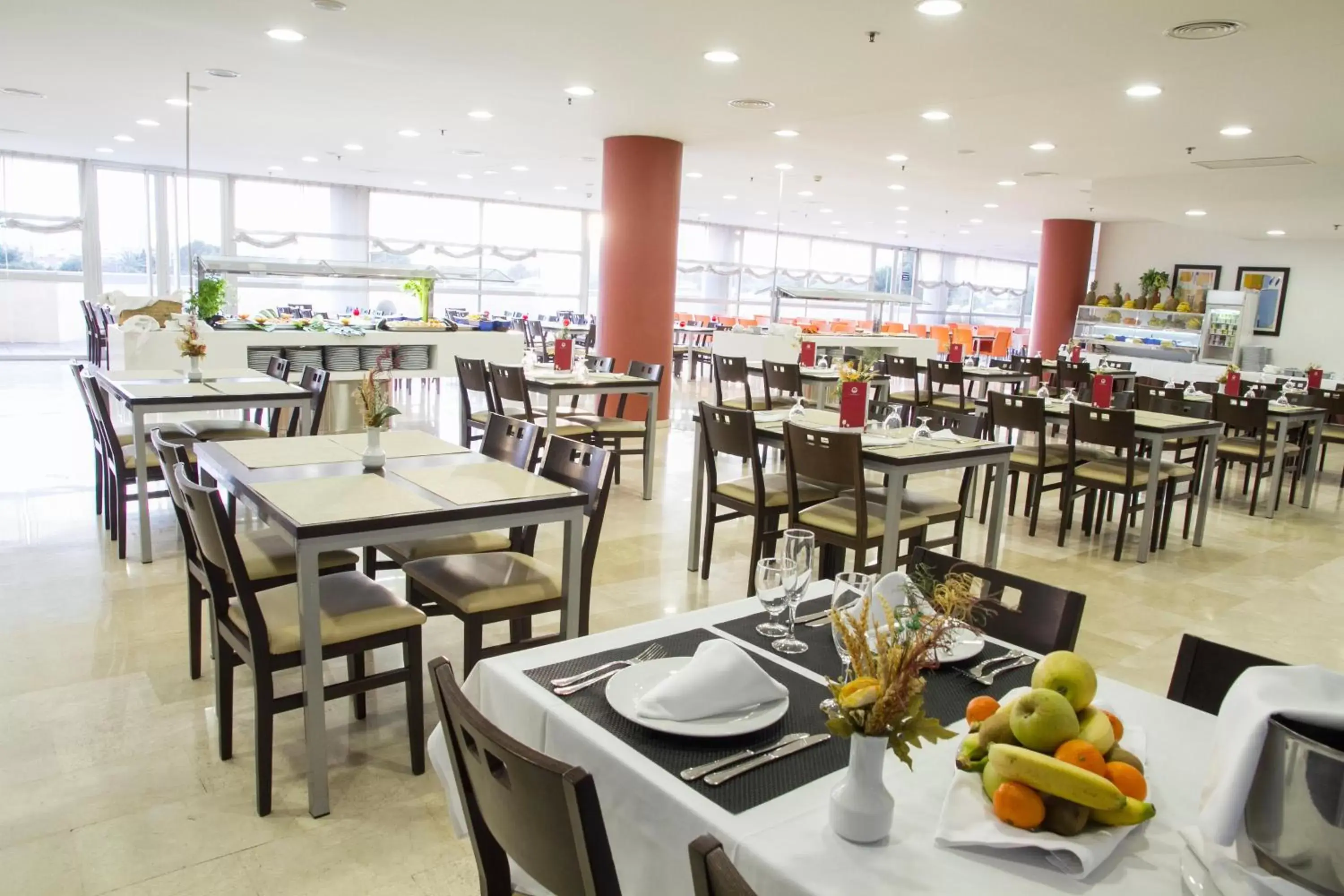 Restaurant/Places to Eat in La Estación