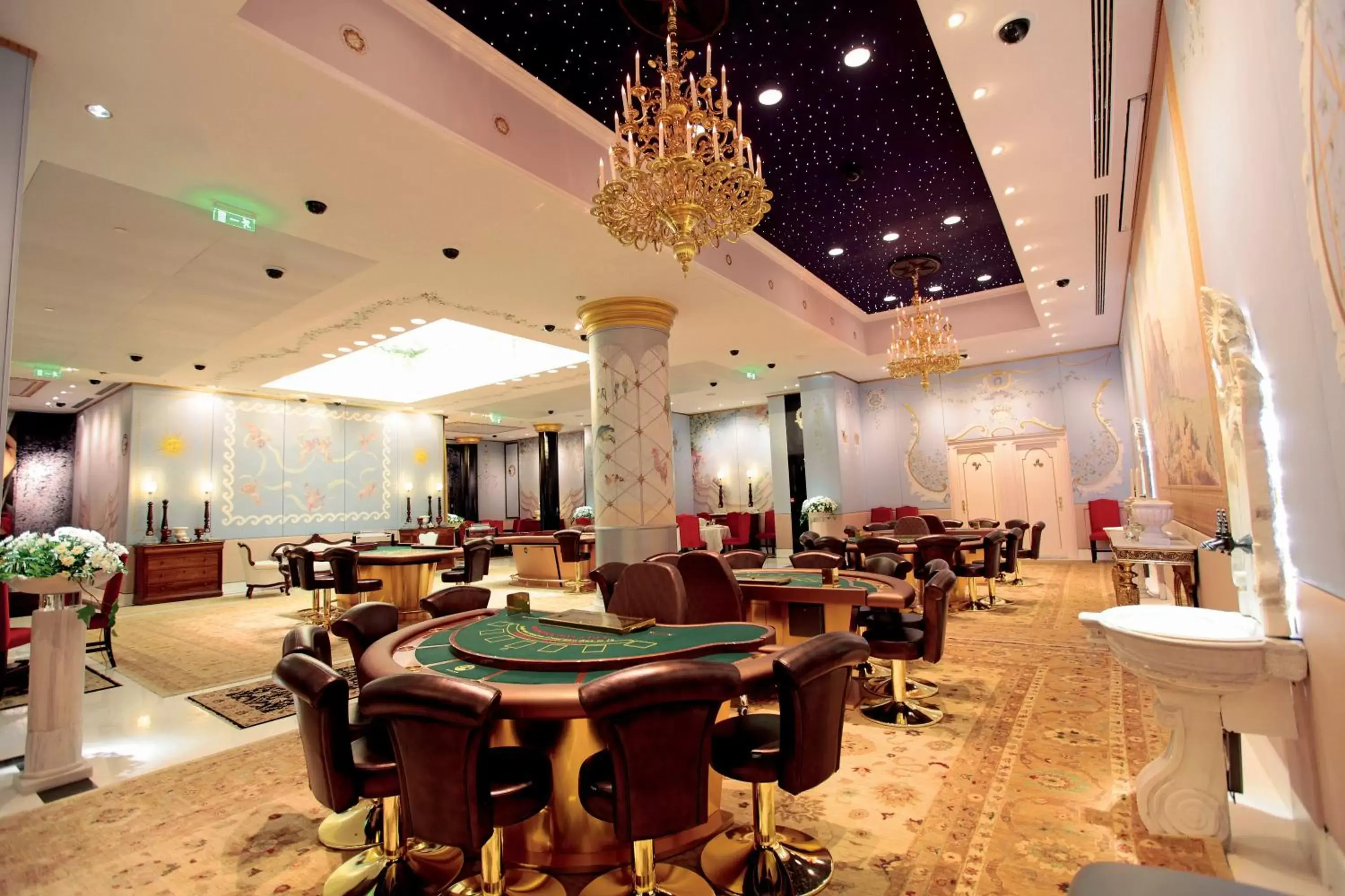 Casino, Restaurant/Places to Eat in Club Hotel Casino Loutraki