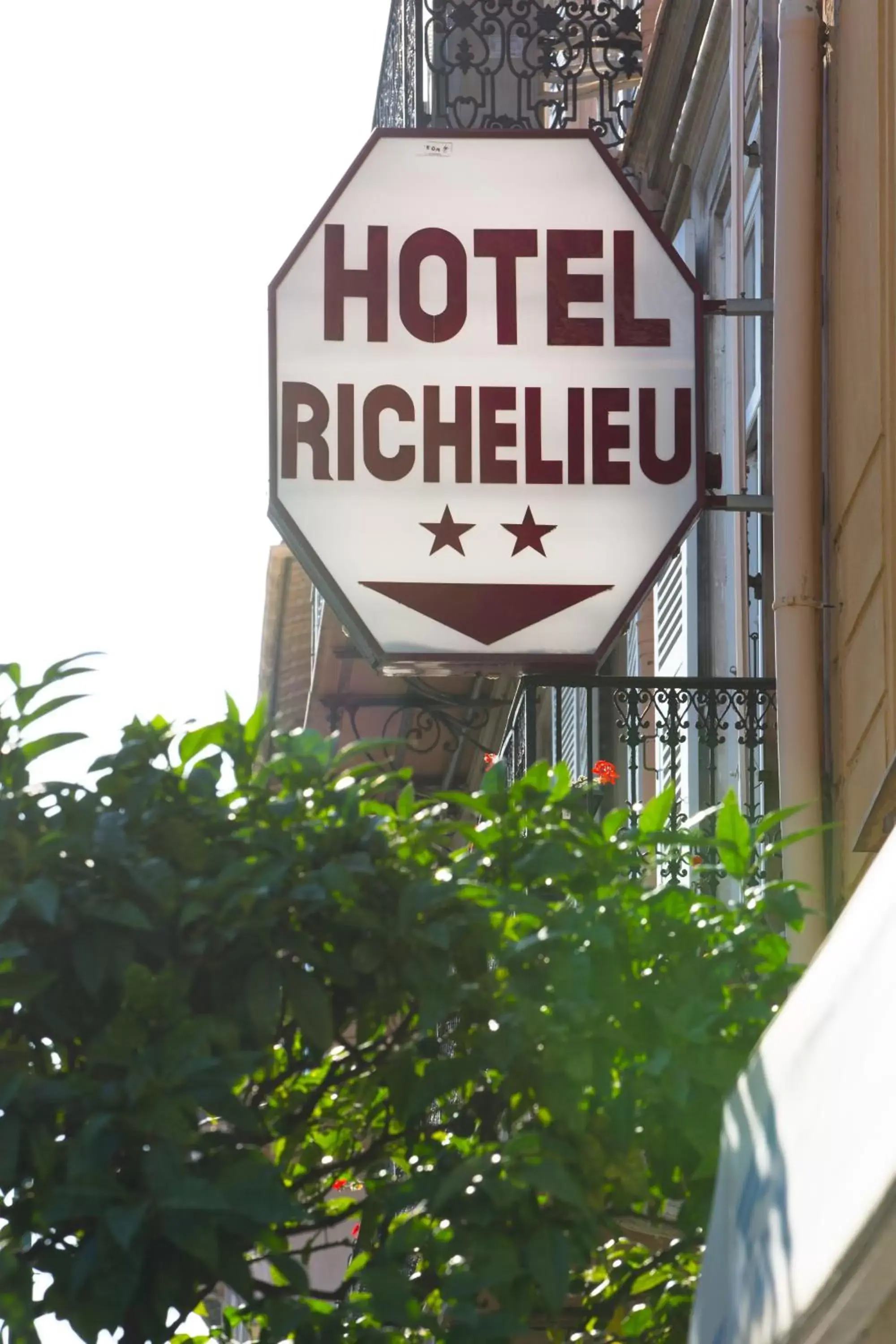 Property logo or sign, Logo/Certificate/Sign/Award in Hôtel Richelieu