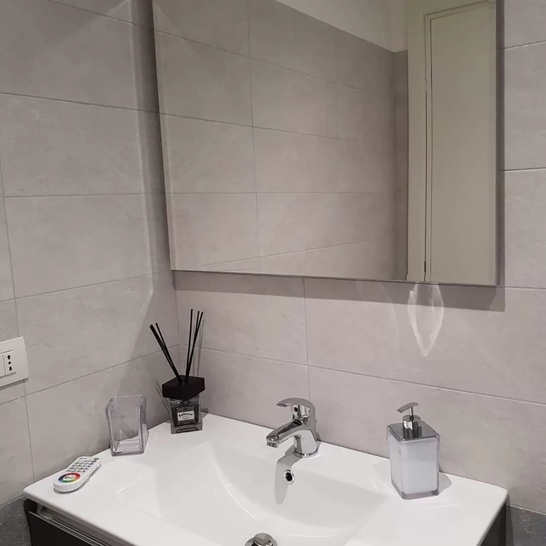 Bathroom in 2B Fifteen Floor Suite Napoli