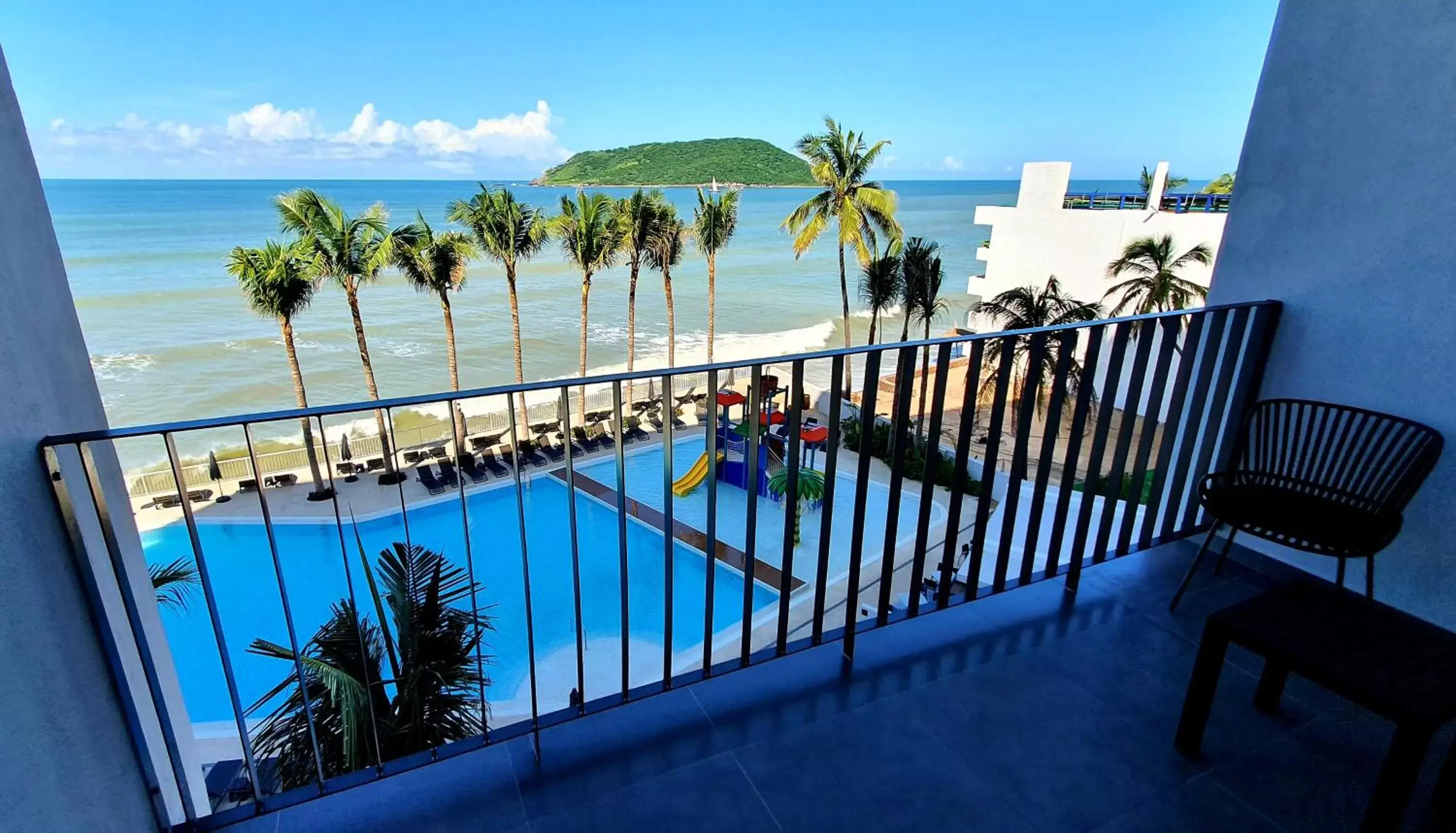 Sea view, Pool View in Viaggio Resort Mazatlán