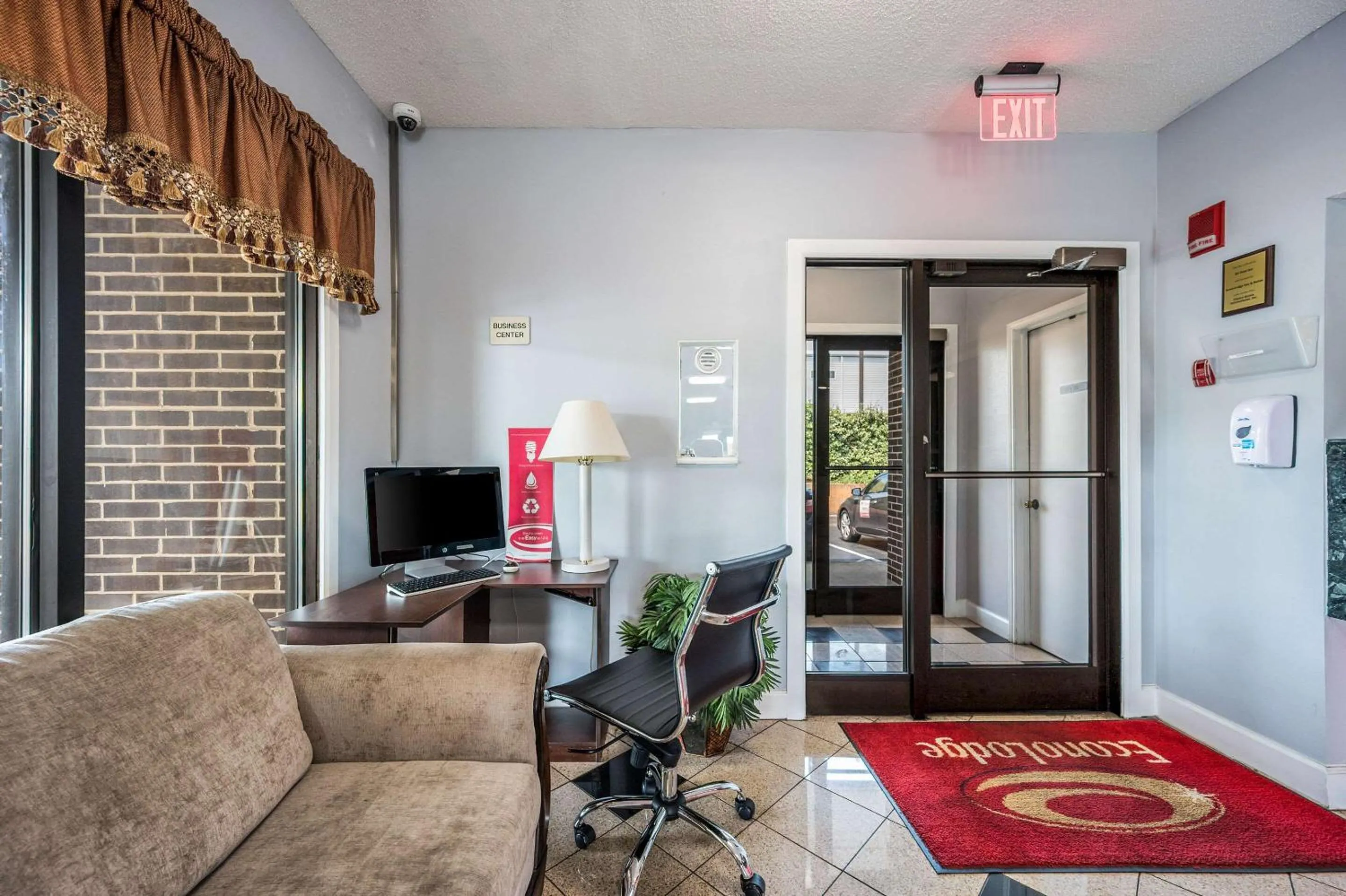 On site in Econo Lodge Inn & Suites Huntsville University Area